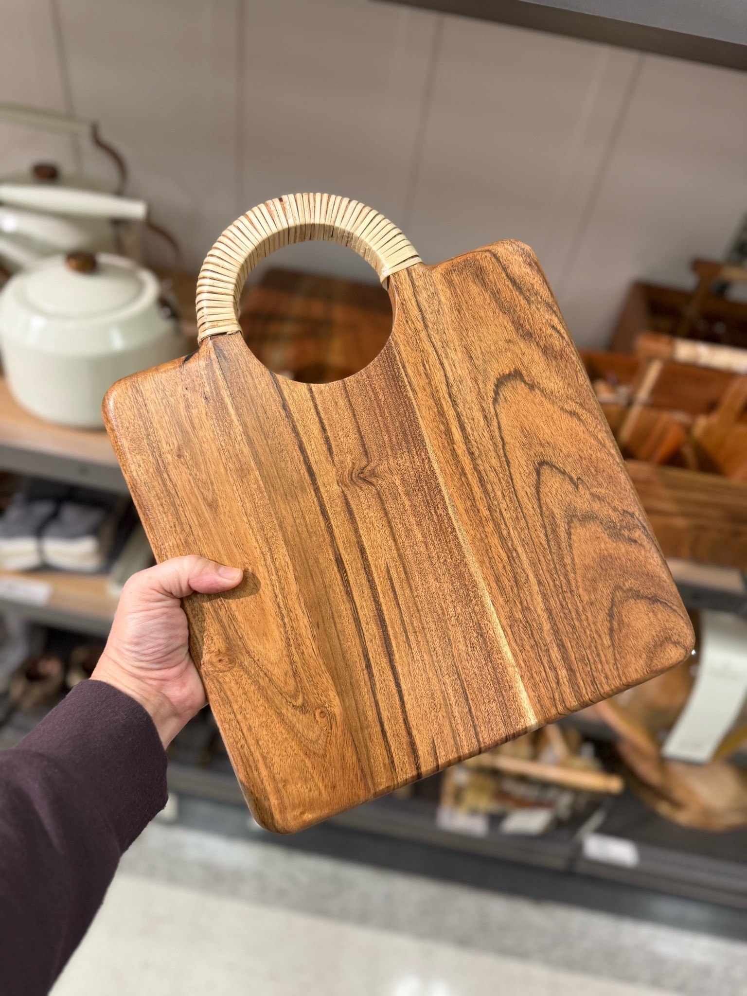 I love adding wooden accents in my kitchen and the handle on this one makes it so unique! Hearth & Hand does is again! 👏👏

#LTKHome #LTKMothersDay #LTKfoodie
