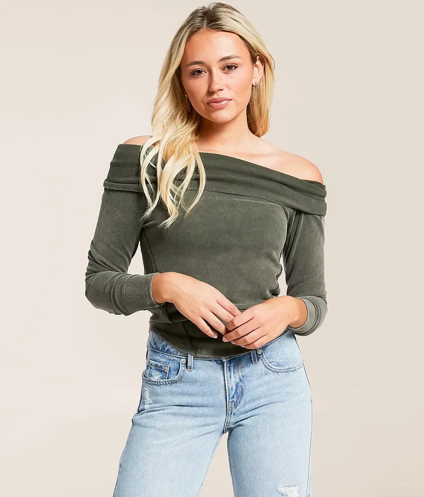 Off The Shoulder Washed Top | Buckle