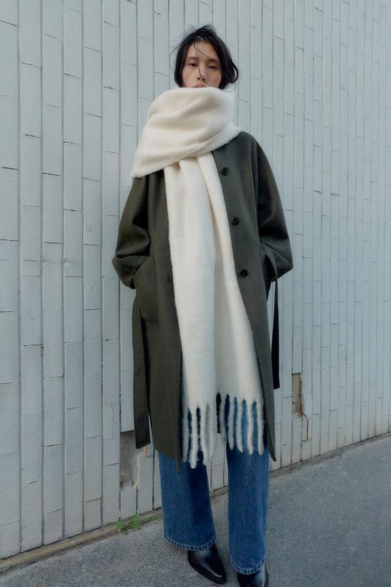 PLAIN FRINGED SCARF | Zara US