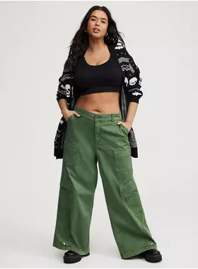 High-Rise Baggy Cargo Wide Leg Pant | Torrid (US & Canada)