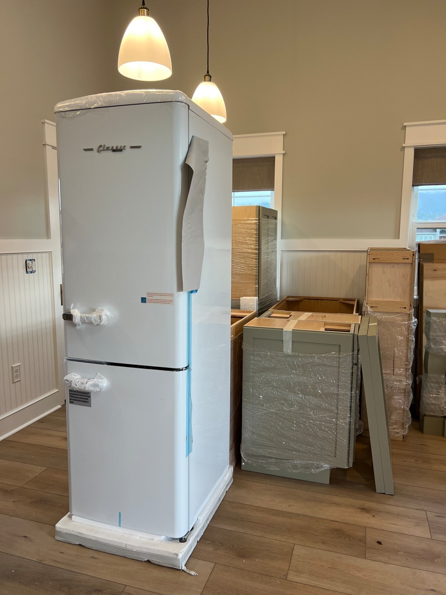 Something cute is happening! 

#LTKFamily #LTKHome #LTKSeasonal