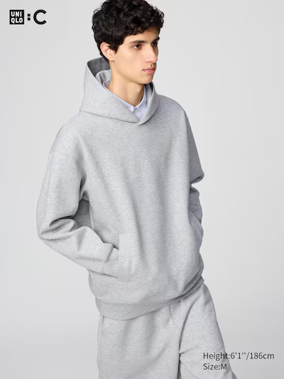 UNIQLO uses trackers (such as Cookies or SDKs) for :
• Strictly necessary purposes
• Performa... | UNIQLO (UK)