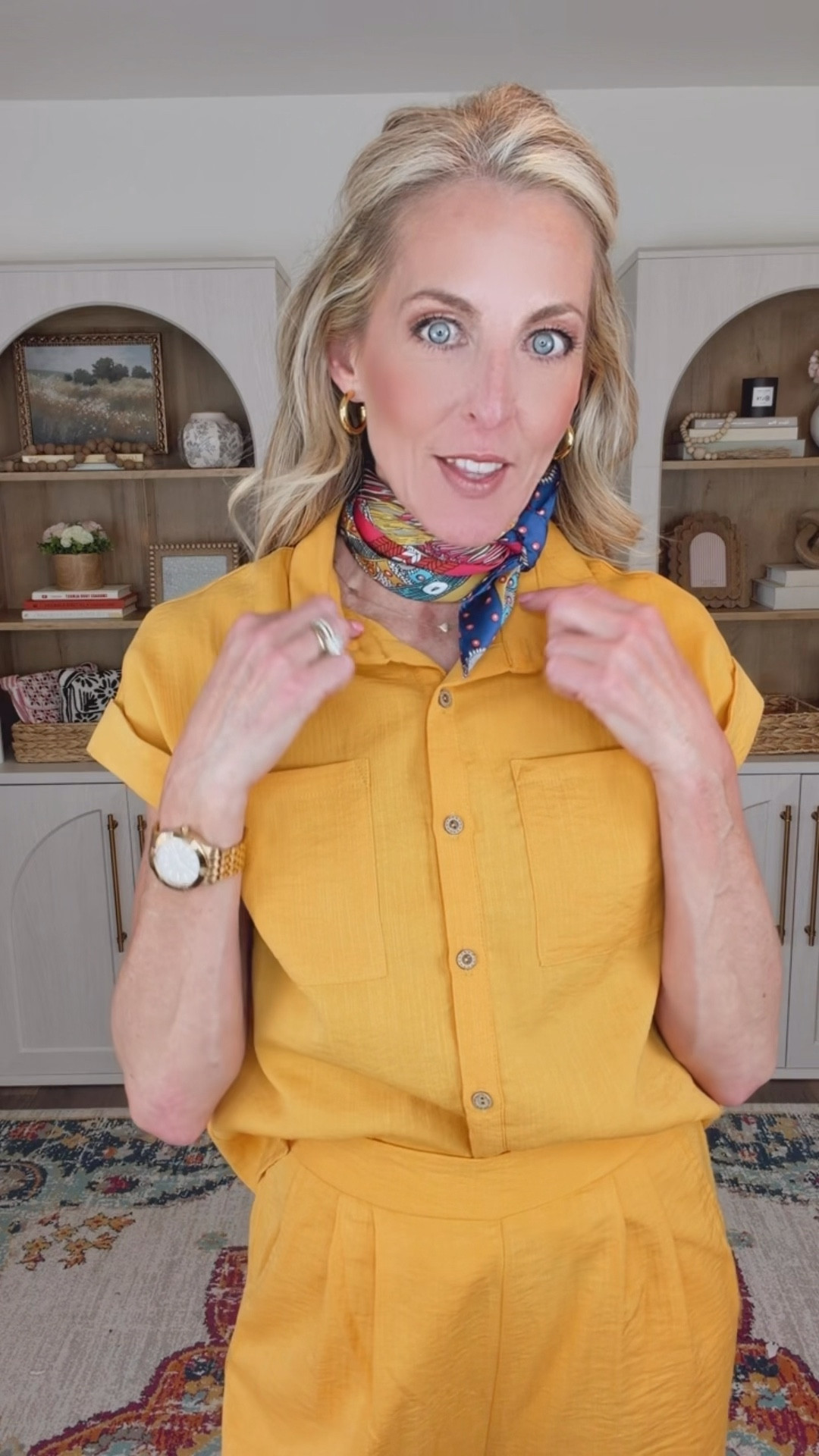 Spring called and Amazon answered. 5 Amazon sets + 5 ways to style your favorite scarf all under $40. Comment SET below and I'll DM you every single link! 

Always check stories for complete try-on’s and more details! 

Everything is linked on my LTK too @lightandlifestyled 🔗