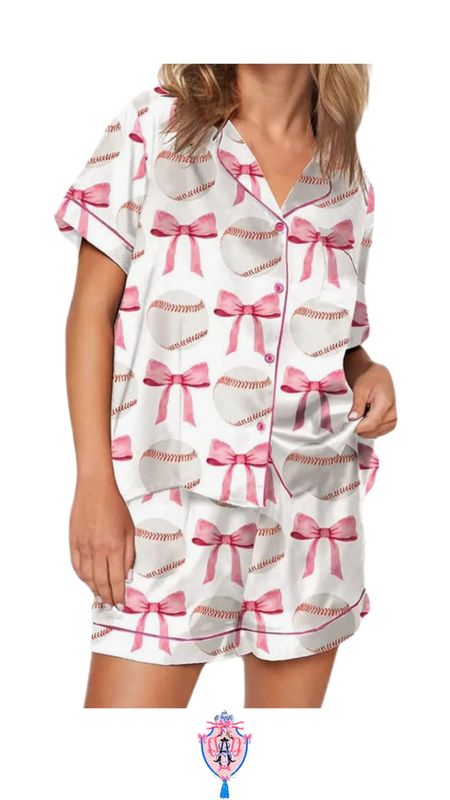 How cute are these bow baseball print pajamas? Under $20 find from Amazon 🎀⚾️

#LTKfindsunder50 #LTKGiftGuide #LTKstyletip