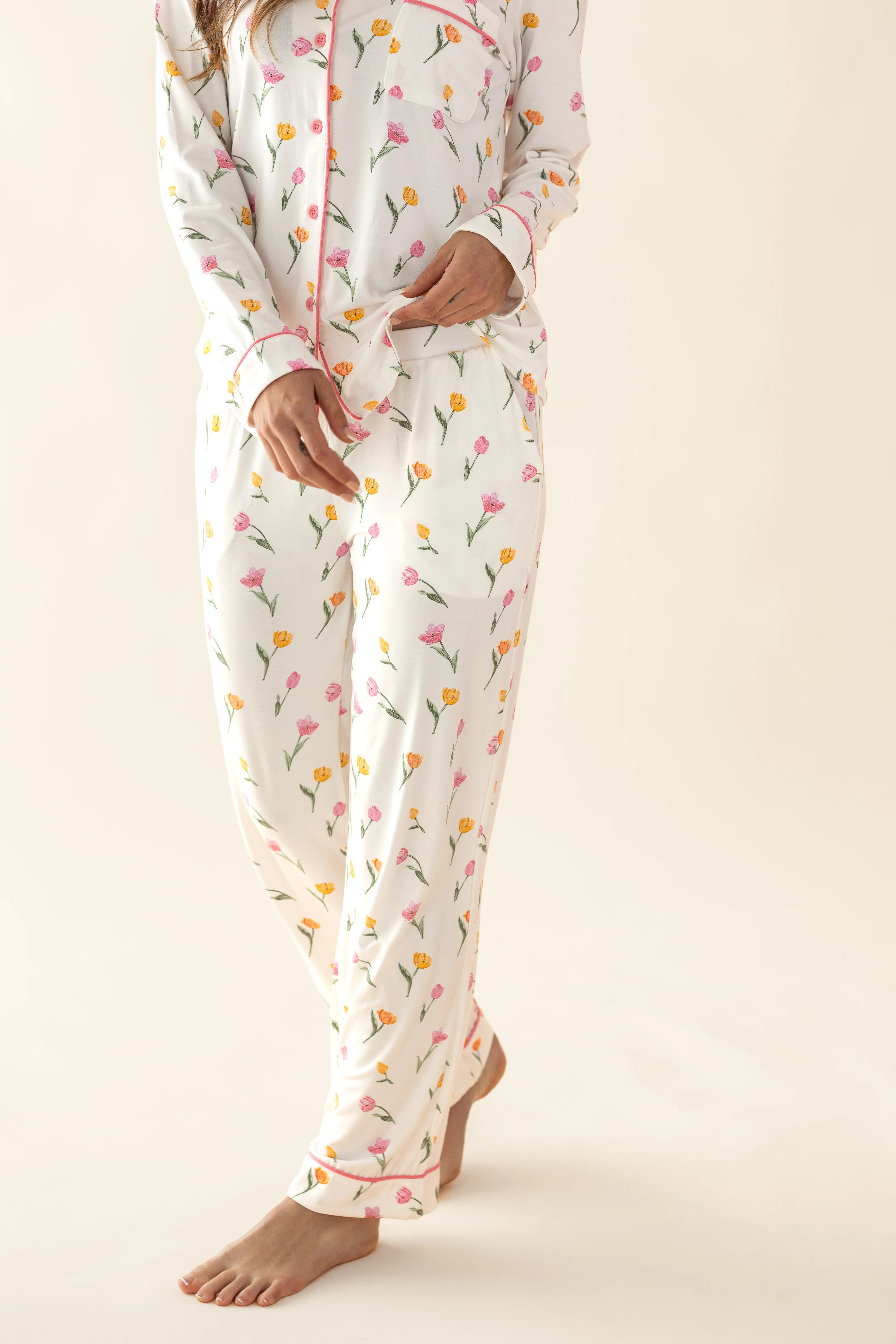 Bamboo Long-Sleeved Women's Pajama Set in Tulip | Kyte Living