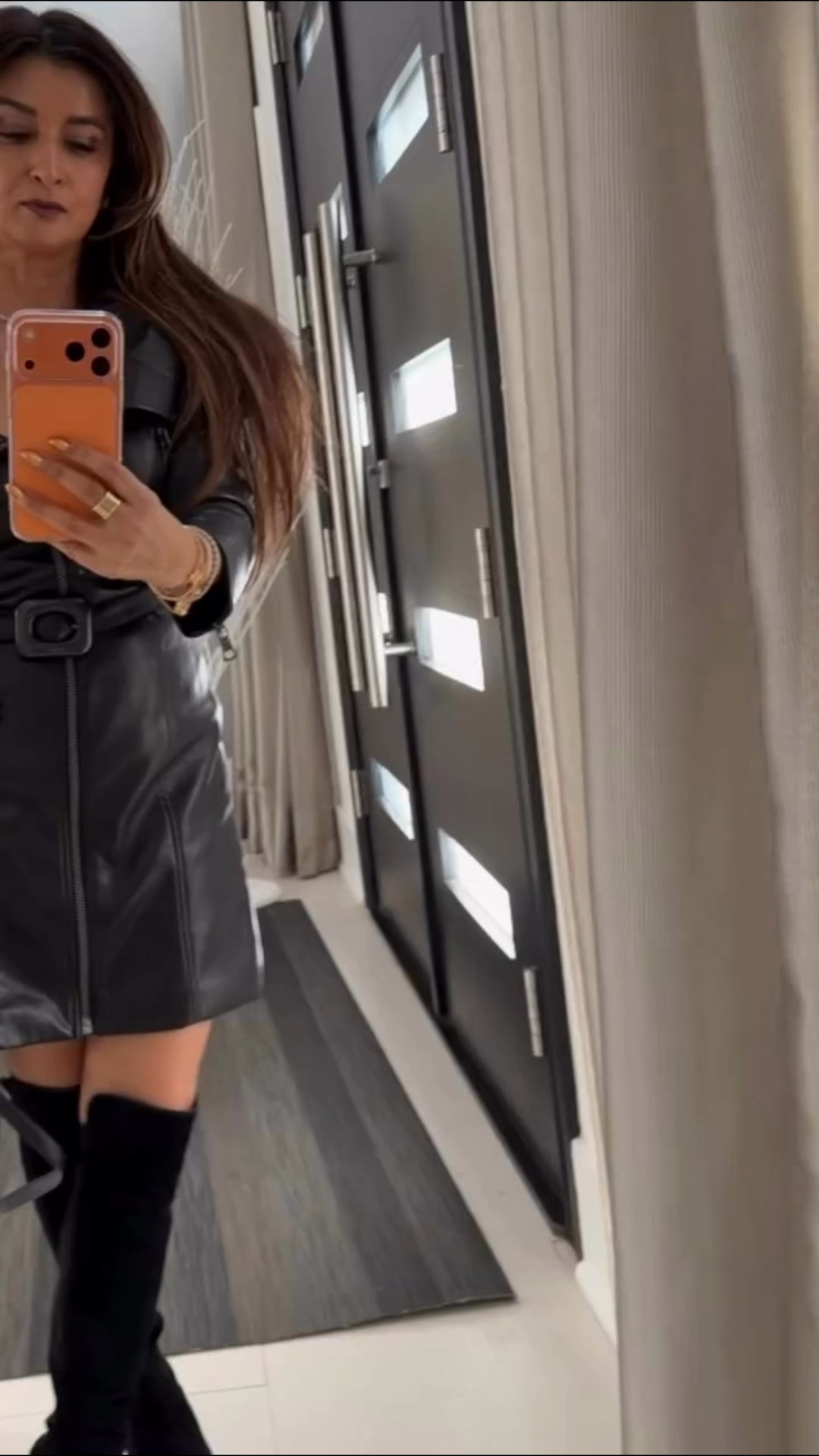 A kick-ass leather dress moment never fails. 🖤
This Alice + Olivia leather dress (yes, last season—but still very relevant) paired with boots with just the right heel is my idea of effortless winter power dressing. Add a Celine bag that works overtime—crossbody, shoulder, or top-handle—and the whole look feels polished, cool, and ready for anything.

Good news: this dress is still available in a few sizes, and I’ve linked it along with some great alternatives on my Shop LTK. If you haven’t downloaded the LTK app yet, make it a 2026 priority. It’s where you’ll always have permanent access to my content, get sneak peeks before anything hits social, and of course—everything is linked and easy to shop.

Follow along + shop it all here
✨ IG: @nids55
✨ LTK: https://www.shopltk.com/explore/Nids55

#AliceAndOlivia #LeatherDress #WinterStyle #PowerDressing #CelineBag #BootSeason #LTKStyle #ShopLTK #WinterOutfitInspo

#LTKmomlife #LTKHoliday #LTKOver40