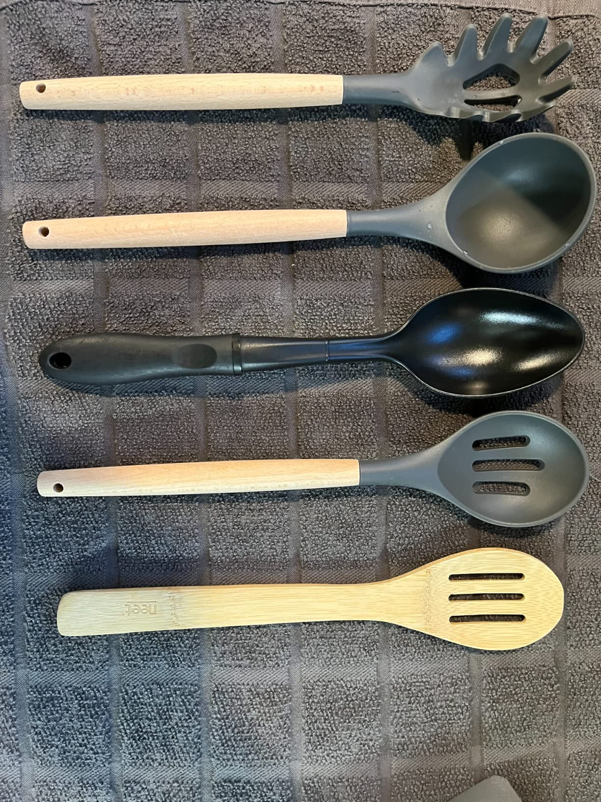 IOCBYHZ Kitchen Cooking Utensils Set 6Pcs Non-Stick Silicone Cooking Kitchen Utensil Spatula Set,... | Amazon (US)