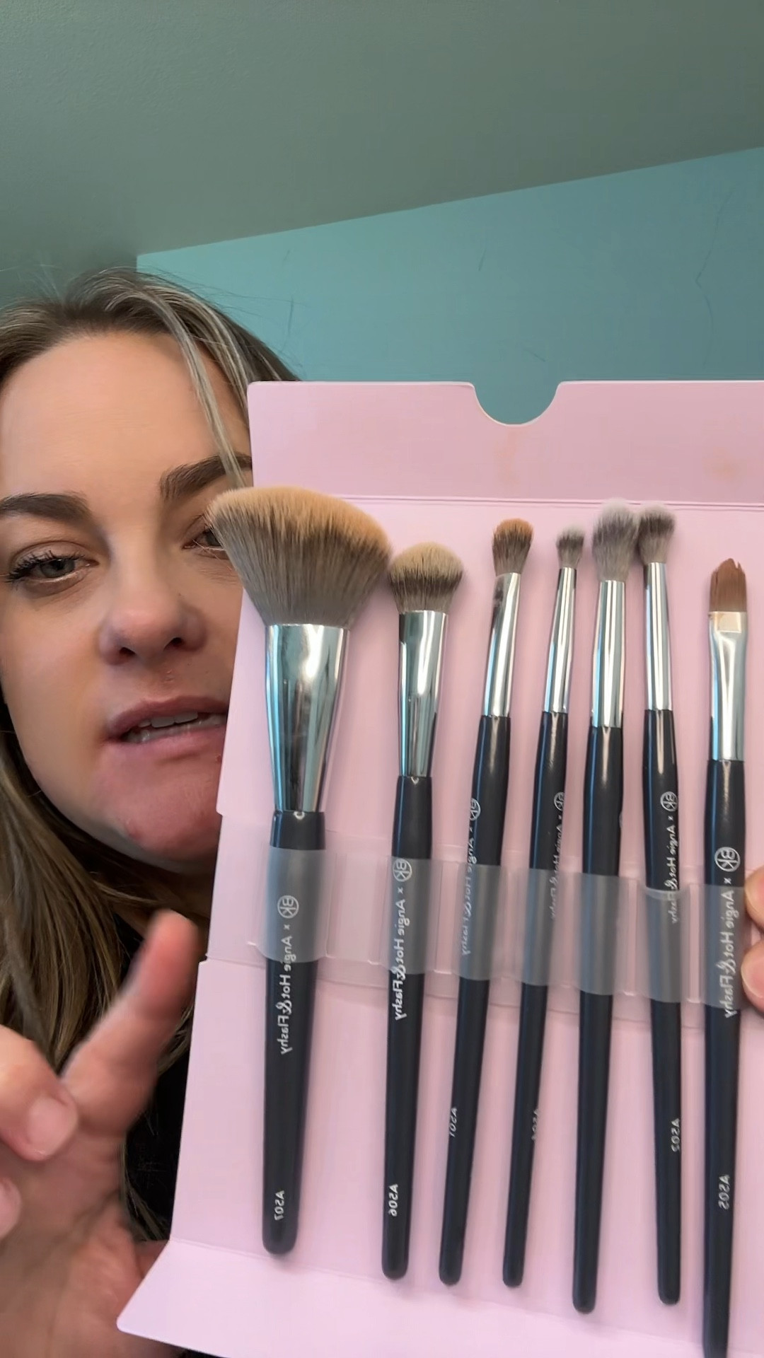 Best makeup brushes I've ever owned, definitely worth the investment! 

#LTKPlusSize #LTKGiftGuide #LTKBeauty