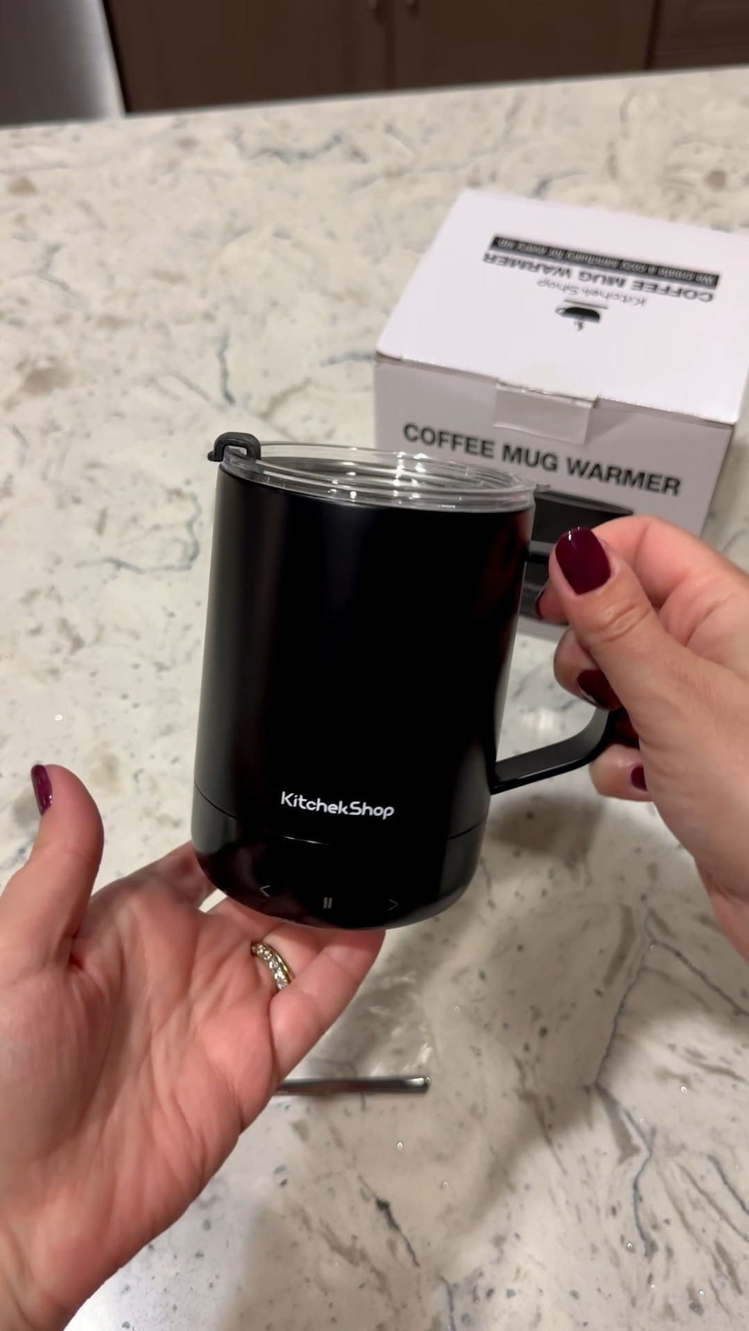 The perfect gift for the coffee/tea lover in your life, keeps drinks warm all day! 





#LTKHome #LTKHoliday #LTKGiftGuide