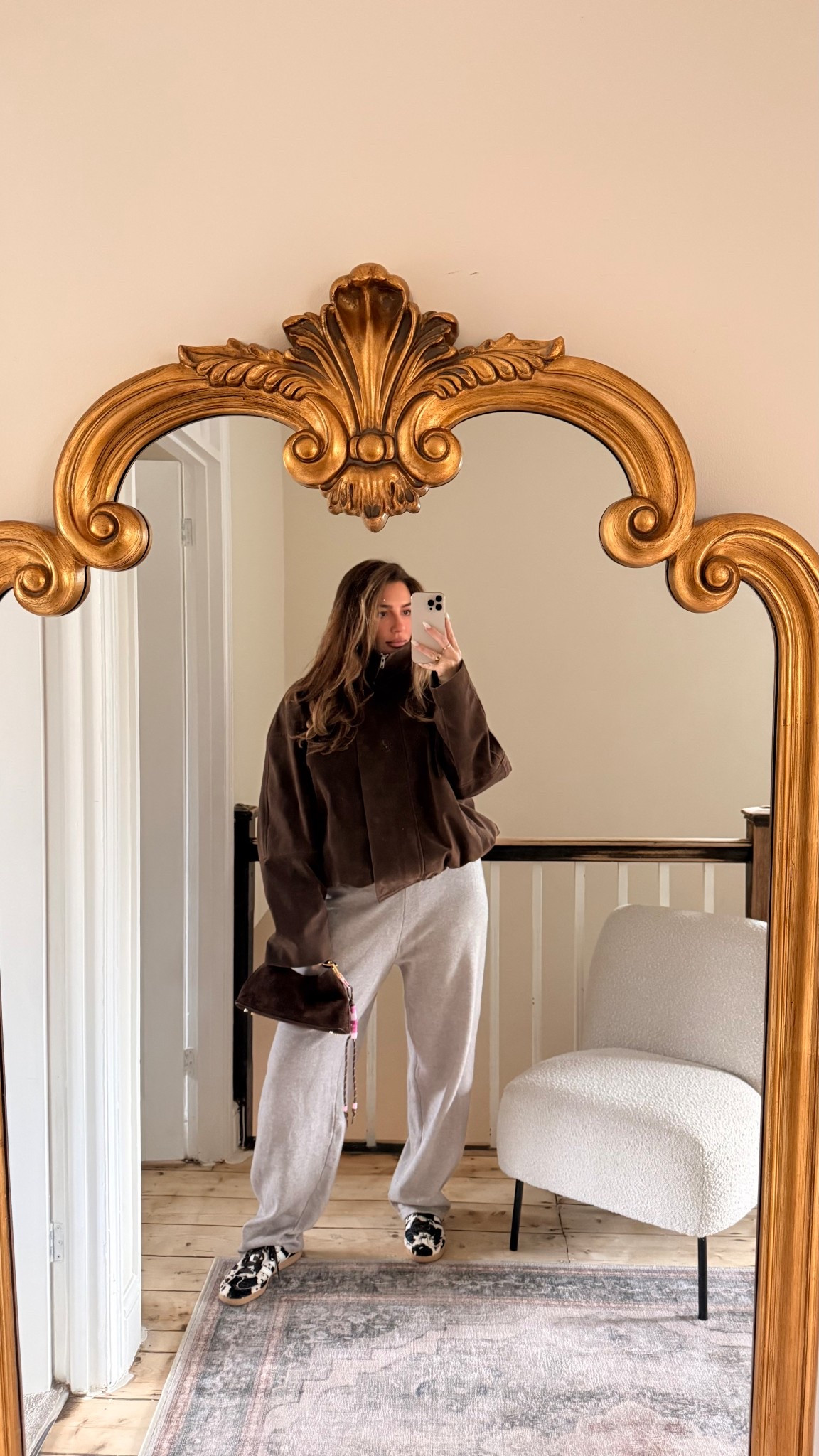 I have linked similar but the tracksuit is ru & rocka xx

#LTKmidsize