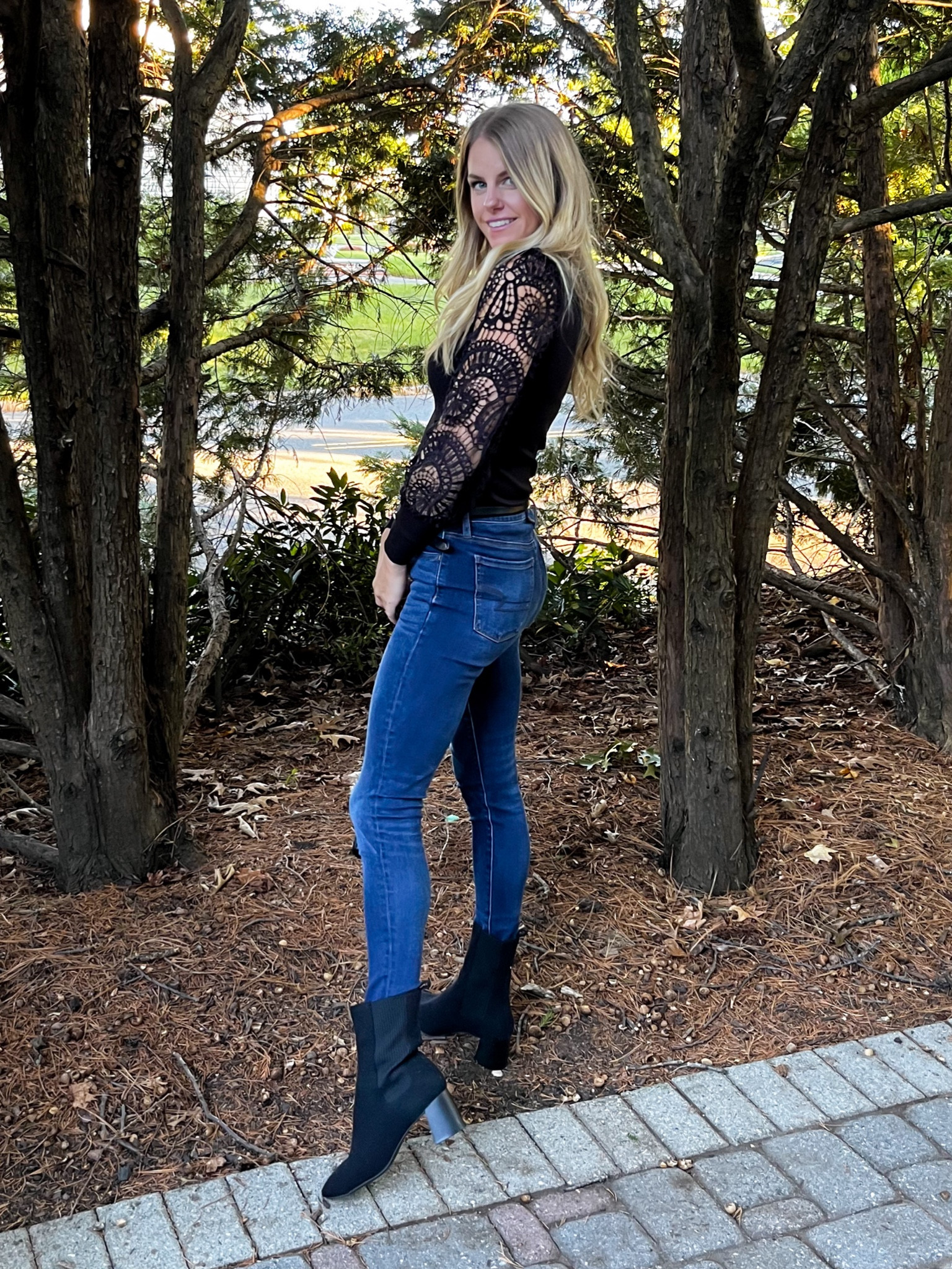 Love the sleeves on this top! Runs TTS. Wearing size small  

#LTKSeasonal #LTKunder50 #LTKstyletip