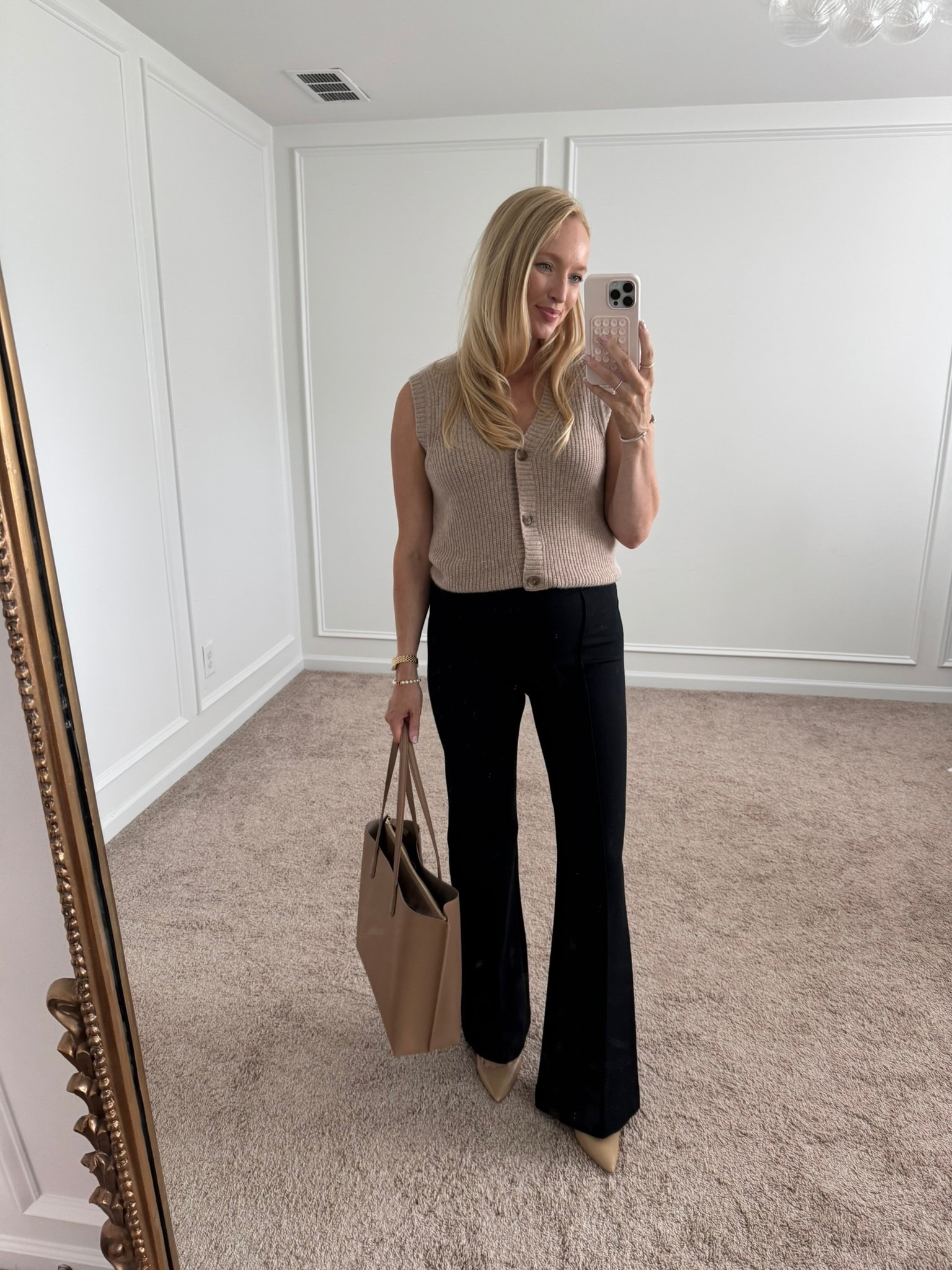 Gorgeous fall workwear look! These pants are from the Nordstrom anniversary sale and they are so good! Fall outfits // workwear // work outfits // transitional outfits // bump friendly workwear // Nsale pants

#LTKBump #LTKWorkwear #LTKSaleAlert
