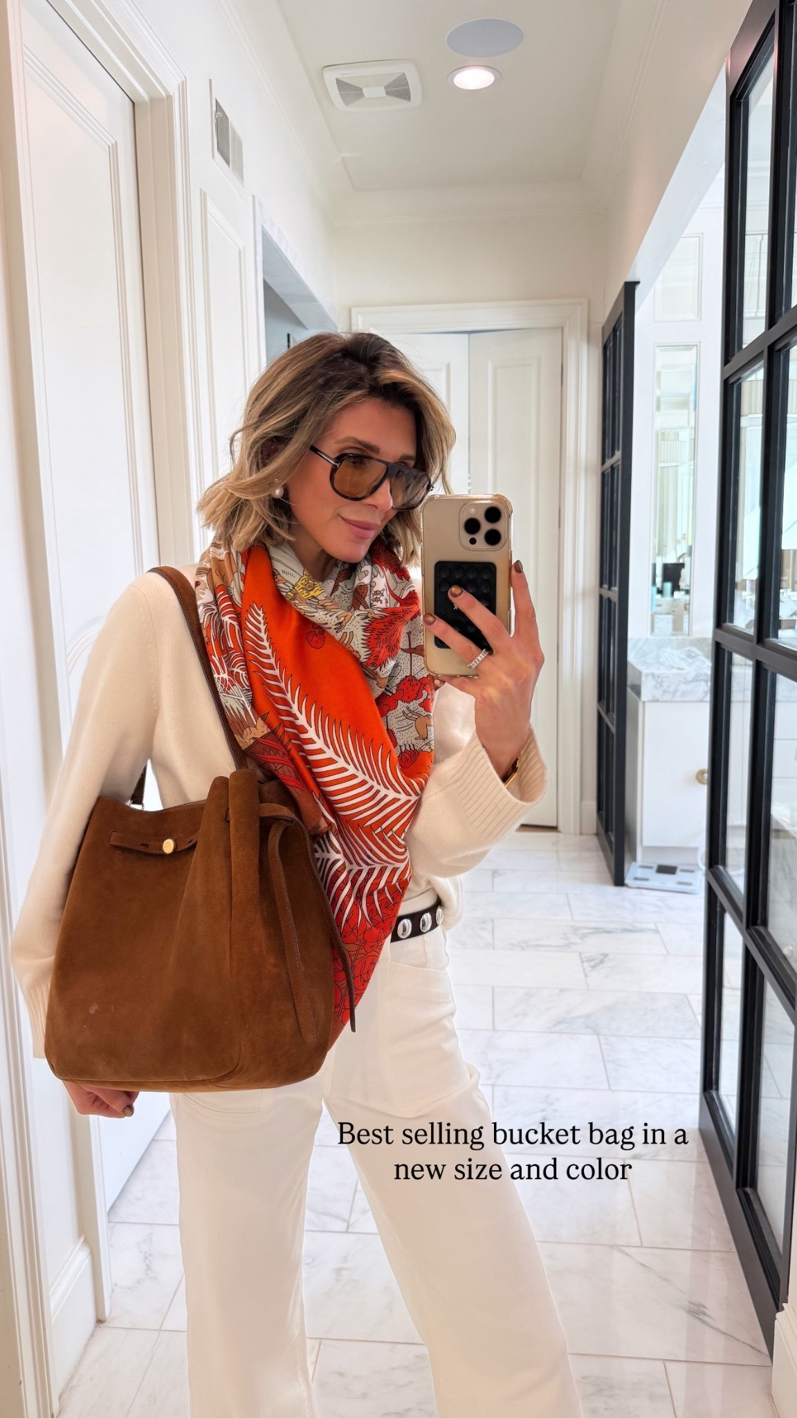 Love this hickey bag for spring, this size is perfect 