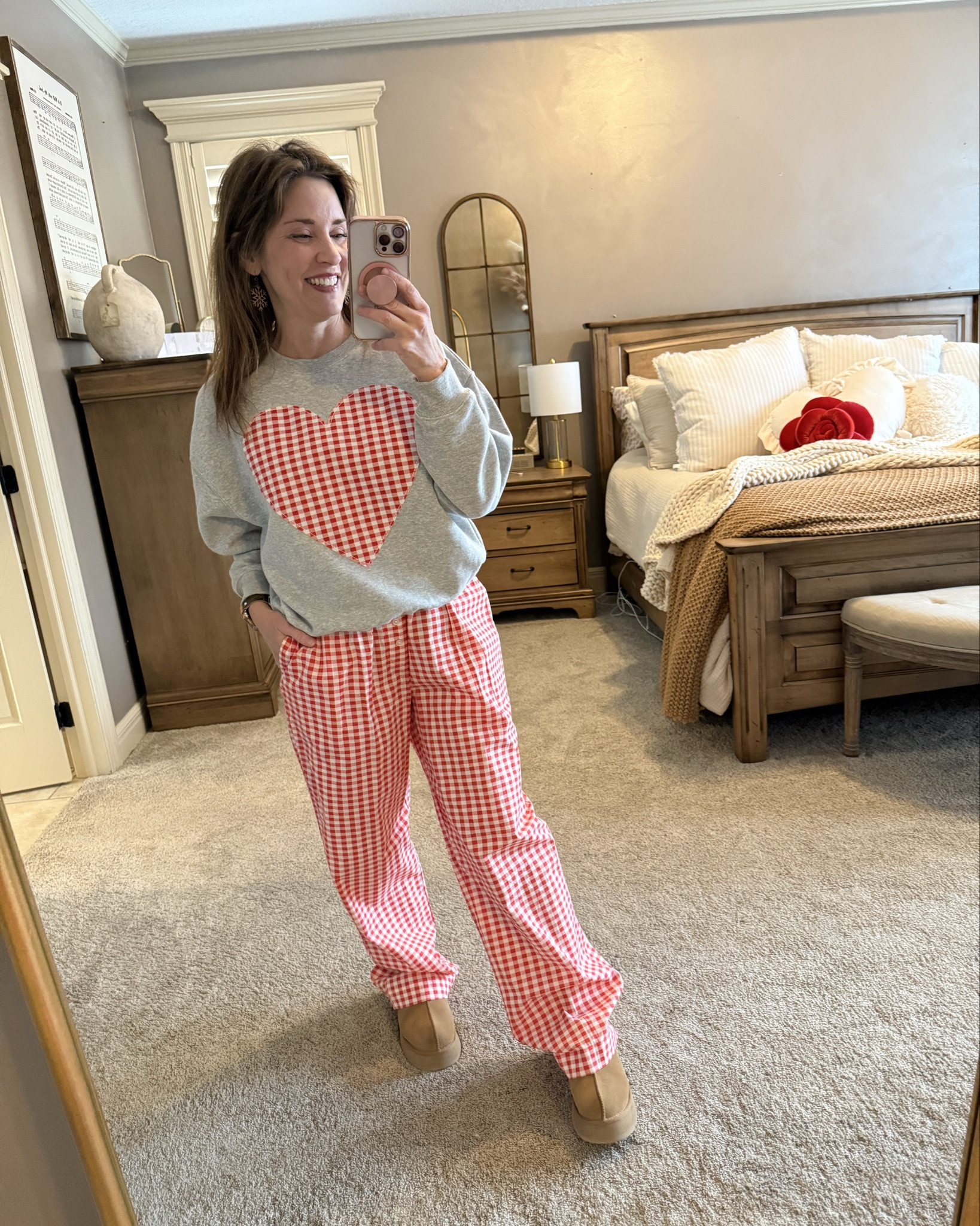 Super cozy set ☺️
Wearing an extra small top and small bottoms 

Great for staying in or heading out ❤️

#LTKHome #LTKPetite #LTKFindsUnder50