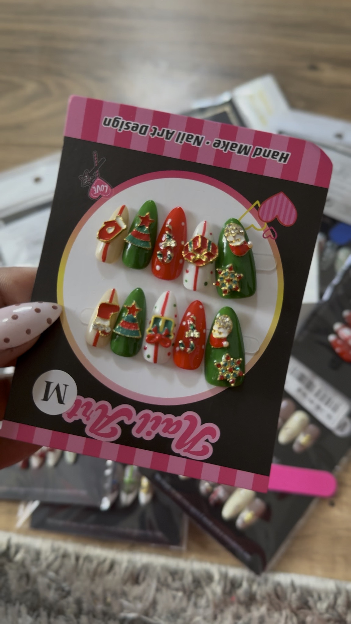 The cutest Christmas nails — festive, sparkly, and perfect for all your holiday photos 🎄💅🏾✨
Whether you love glitter, gingerbread vibes, snowflakes, or classic red, I linked all my favorite nail sets and tools on LTK so you can recreate the cutest holiday mani at home!

#christmasnails #holidaybeauty #nailinspo #LTKbeauty #LTKholiday #LTKfinds #LTKsale #shoppingfavorites #onlineshopping #festivenails #ShoppingWithPriiincesss #Atlantamom #Atlantabloggers #Atlantablogger #AtlantaCreator #Atlantacontentcreators #Atlantacontentcreator

#LTKBeauty #LTKSaleAlert #LTKHoliday