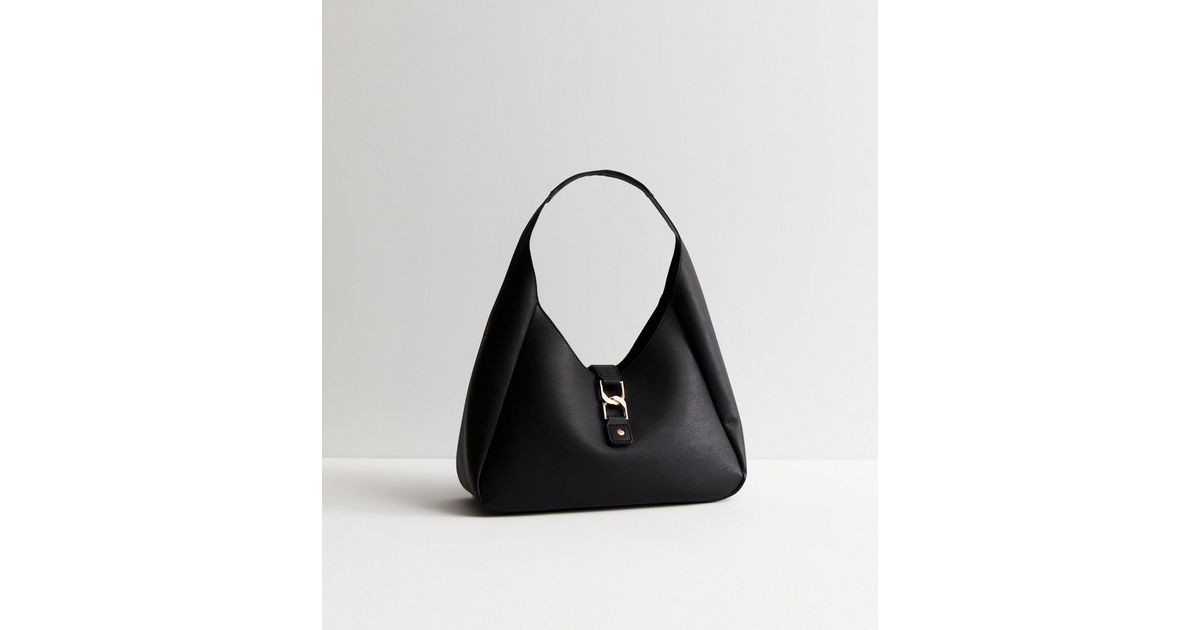 Black Leather-Look Link Shoulder Bag
						
						Add to Saved Items
						Remove from Saved Item... | New Look (UK)