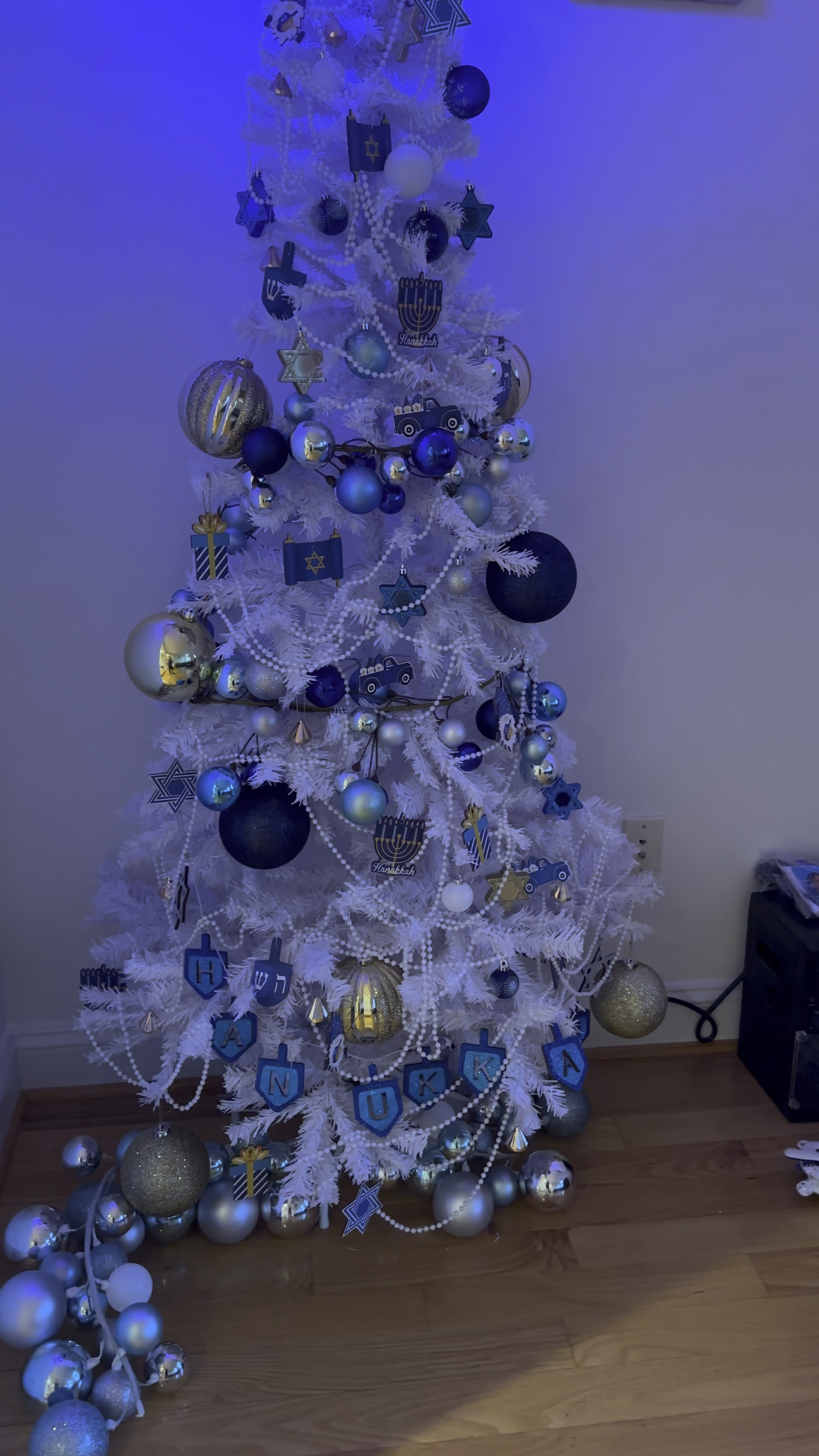 🎄✨ Tis the season to be jolly and deck the halls! 🎉✨ Check out this gorgeous Christmas tree adorned with an array of beautiful decorations that are sure to bring festive cheer to any room. 🎅🏻⭐ Can you spot the Hanukkah tree amongst them? It's a splendid reminder that the holiday season is all about togetherness and celebration. 🕎✨ Let the warmth of this joyful season fill your hearts and homes! ❤️🏠 #ChristmasTreeDelight #FestiveDecor #HolidayCheer #JoyfulSeason #ChristmasVibes #HanukkahTree #DeckTheHalls

#LTKHoliday #LTKVideo #LTKSeasonal