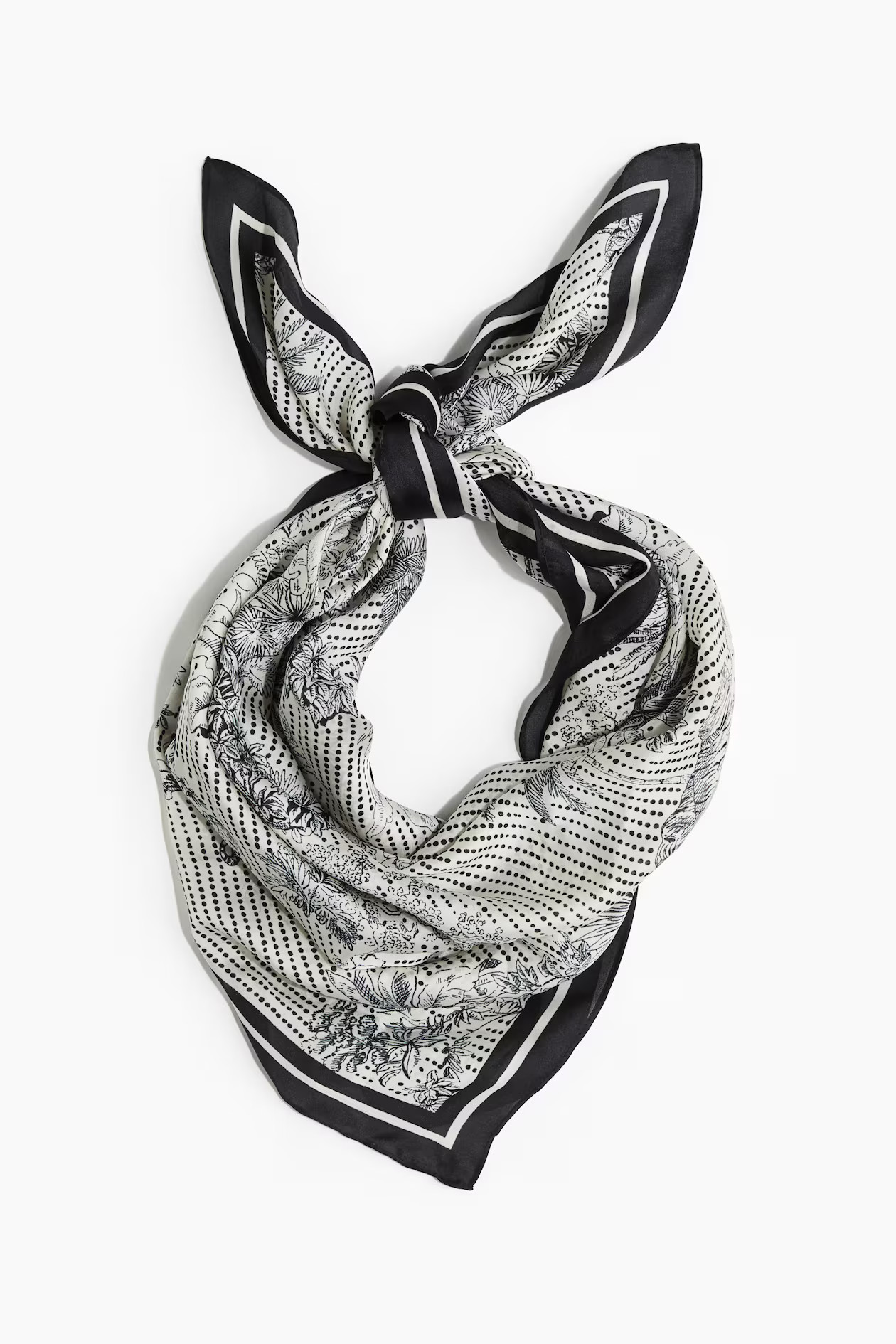 Patterned scarf | H&M (UK, MY, IN, SG, PH, TW, HK)
