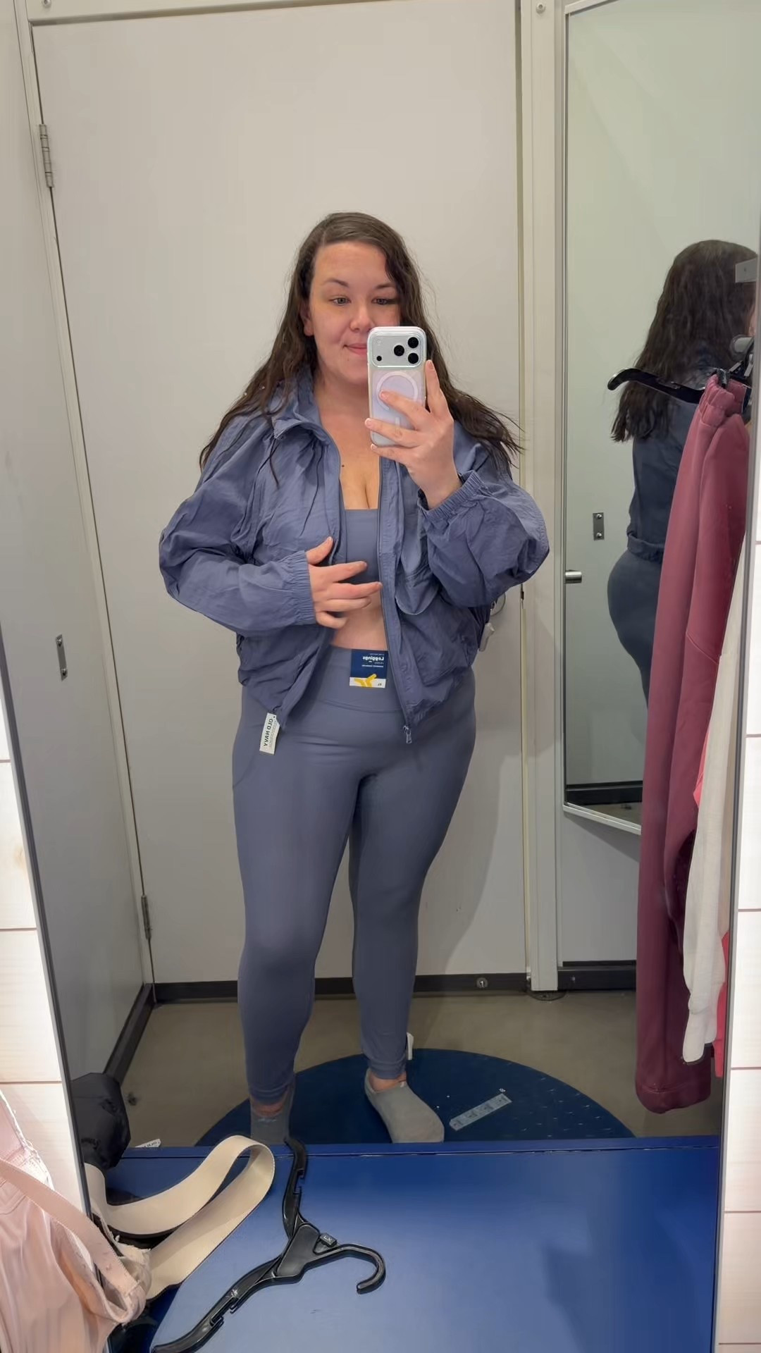 Obsessed is an understatement 🖤
This 3-piece gym set is doing everything it needs to do — supportive, flattering, and perfect for workouts or mom-on-the-go days.
Matching sets just make getting dressed easier, and I’m here for it.

I’m 5’4 190ish lbs and wear XL✨
Would you wear this to the gym, errands, or both?

#LTKMidsize #LTKActive #LTKfitnessgoals