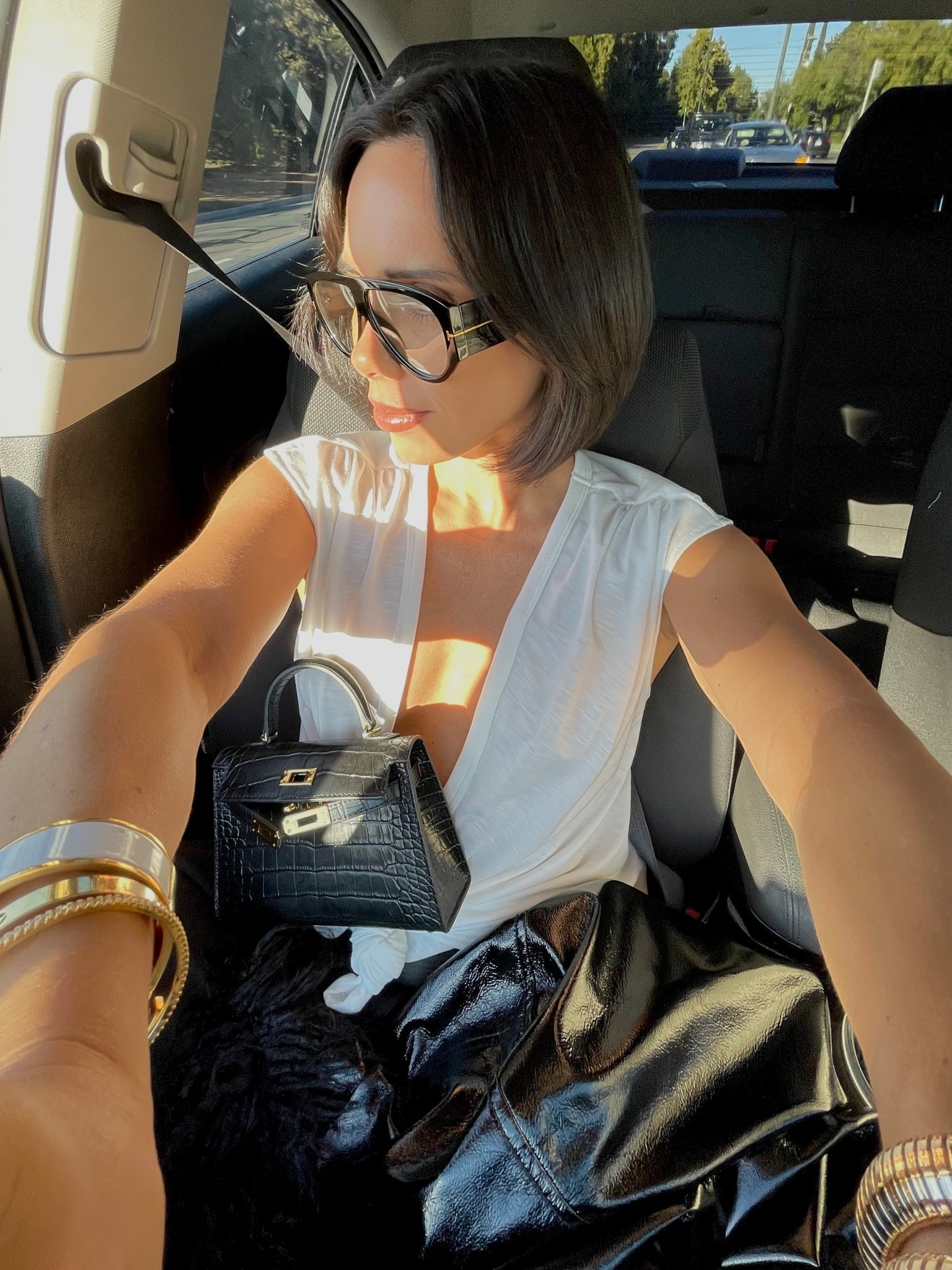 Me and retro glasses 🤝🏽

#LTKStyleTip #LTKFindsUnder50 #LTKPetite