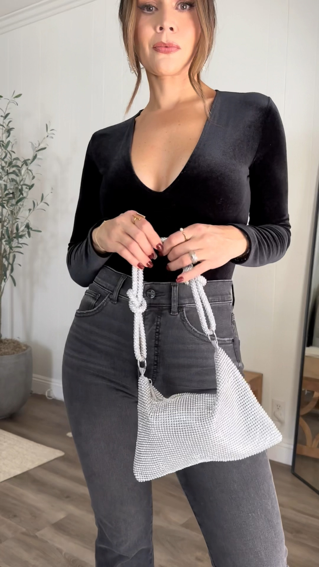 Valentine's Day outfit info 
So happy to see that flare denim made a comeback! 🤌🏻 wearing a size 4 in jeans and small in bodysuit 

#LTKstyletip #LTKMostLoved #LTKU