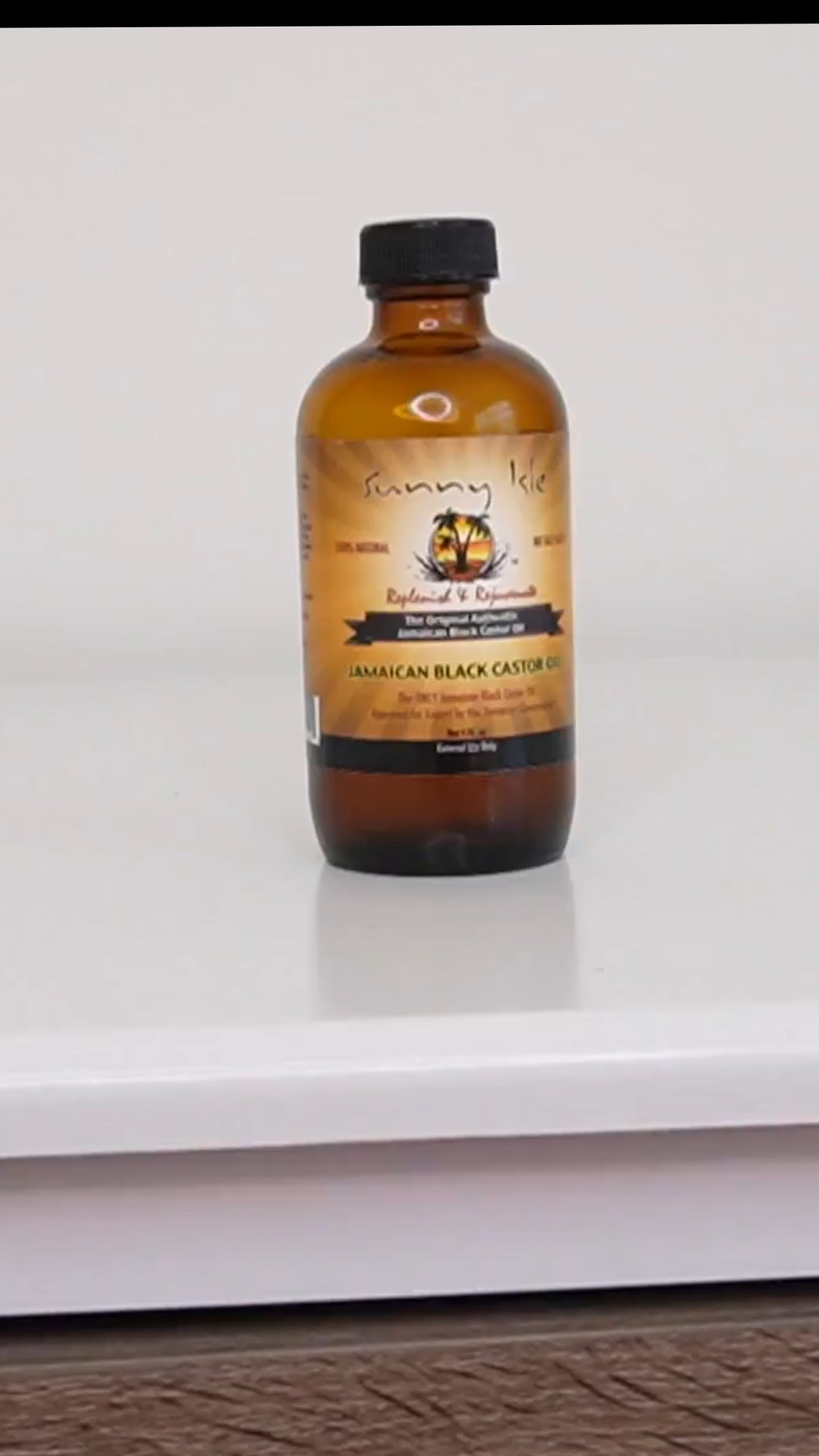 Jamaican Black Castor Oil is one natural oil go-to for keeping the hair and scalp healthy, strong, and moisturized. It helps soothe the scalp, reduce breakage, and promote thicker-looking growth. If you’re looking for a natural oil that can be used on your hair and scalp, this oil is worth adding to your routine. Tap the links below to shop at your favorite retailer.
#ltkhair #relaxedhair #haircare 

 



#LTKBeauty