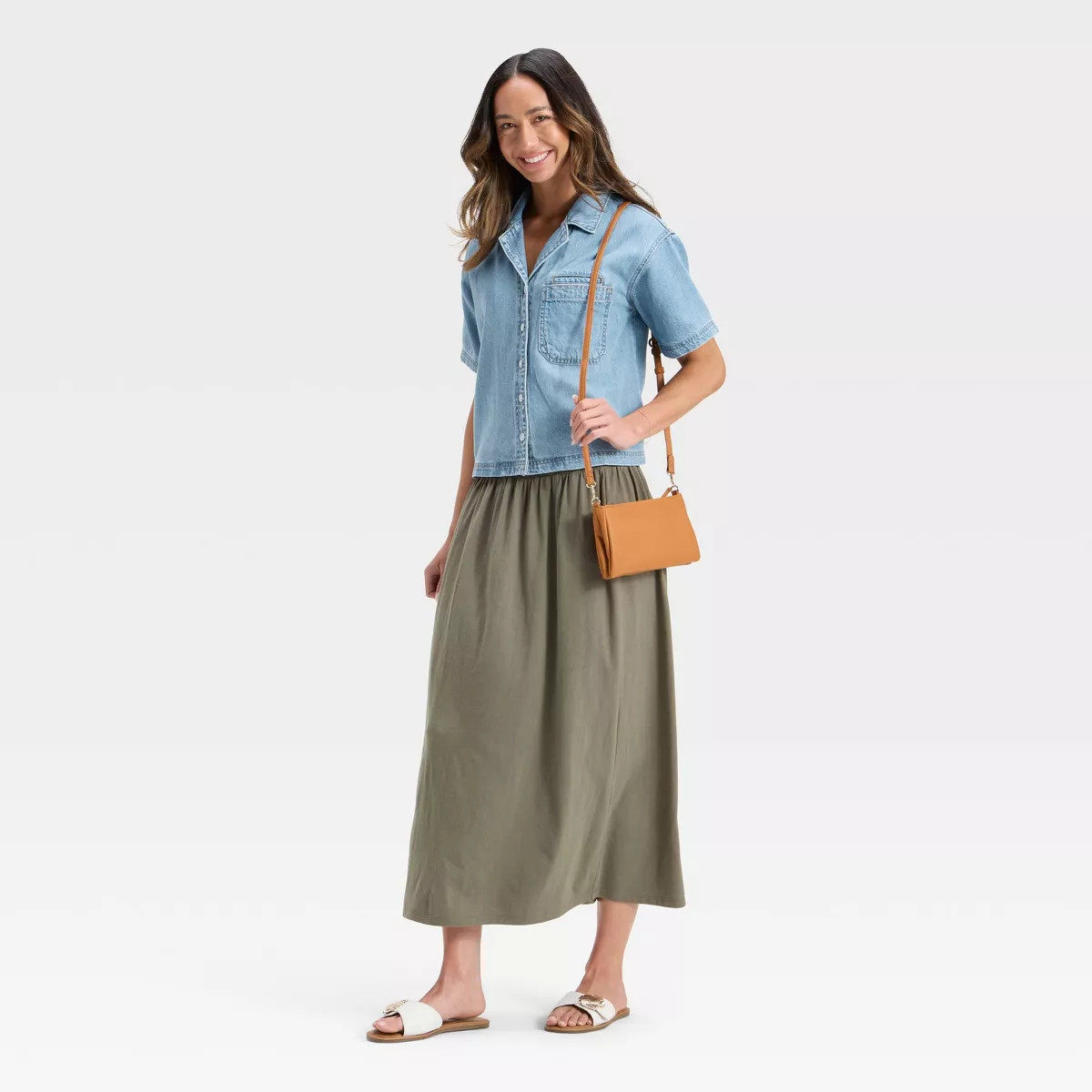 Women's Short Sleeve Button-Down Denim Shirt - Universal Thread™ Light Wash M | Target