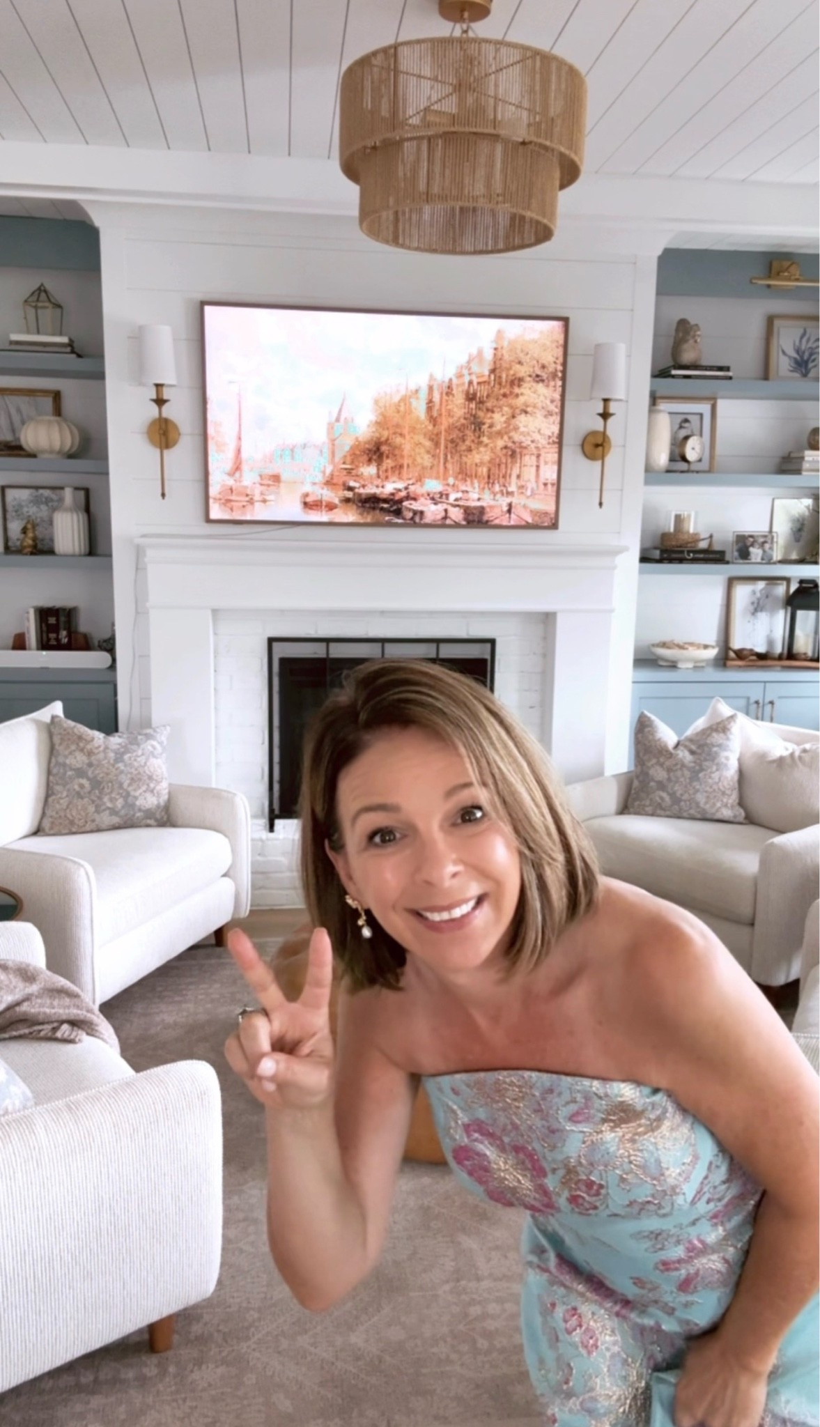 Are you a Mother of the Bride or Mother of the Groom looking for a STRAPLESS gown? We are on the hunt to find some flattering and fun strapless gowns that are NOT matronly. This is part 1 of our 4 part series. Follow along to see what else I found for you. You deserve to shine on your son or daughter’s wedding day! 

Follow for dresses but stay for the fun. I’m your 50ish best friend! 🤩

#LTKWedding