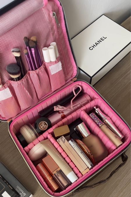 My makeup bag 💖


Makeup bag, Amazon bag, Amazon finds

#LTKBeauty #LTKItBag #LTKFindsUnder50