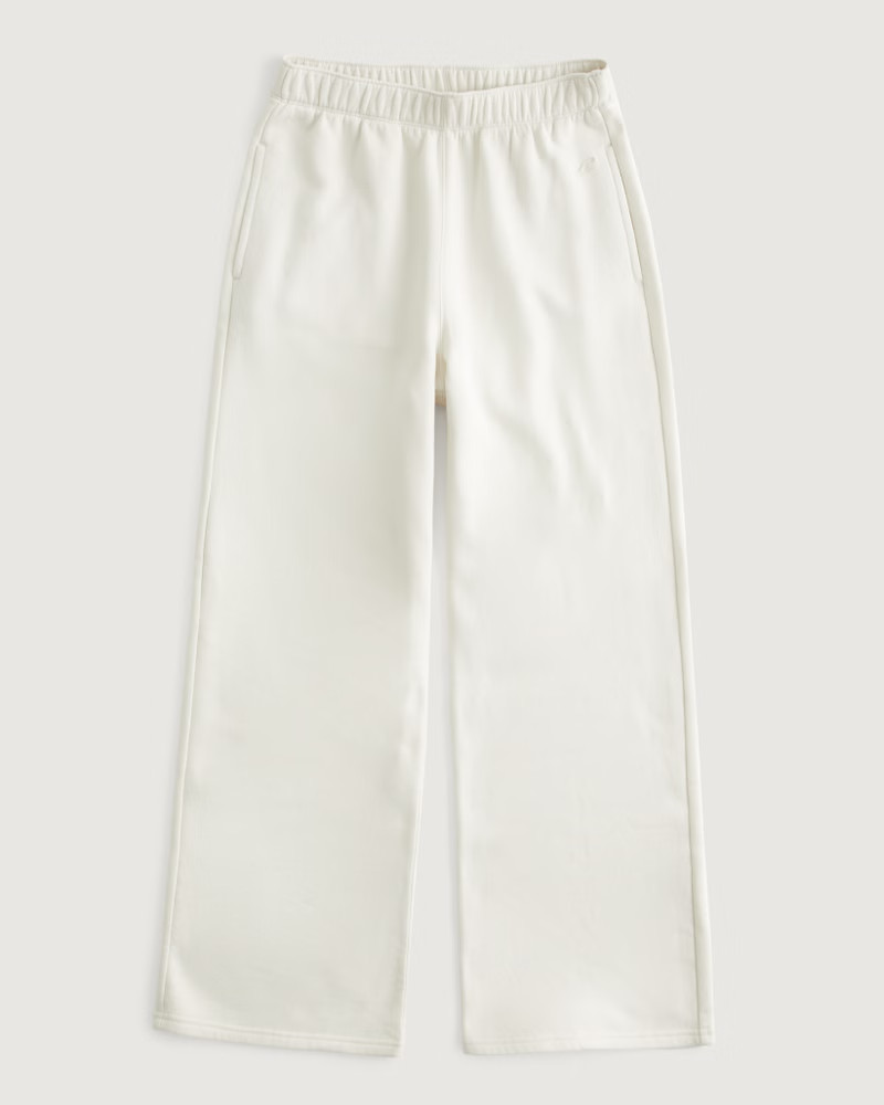 Feel Good Ultra High-Rise Fleece Wide-Leg Pants | Hollister (US)