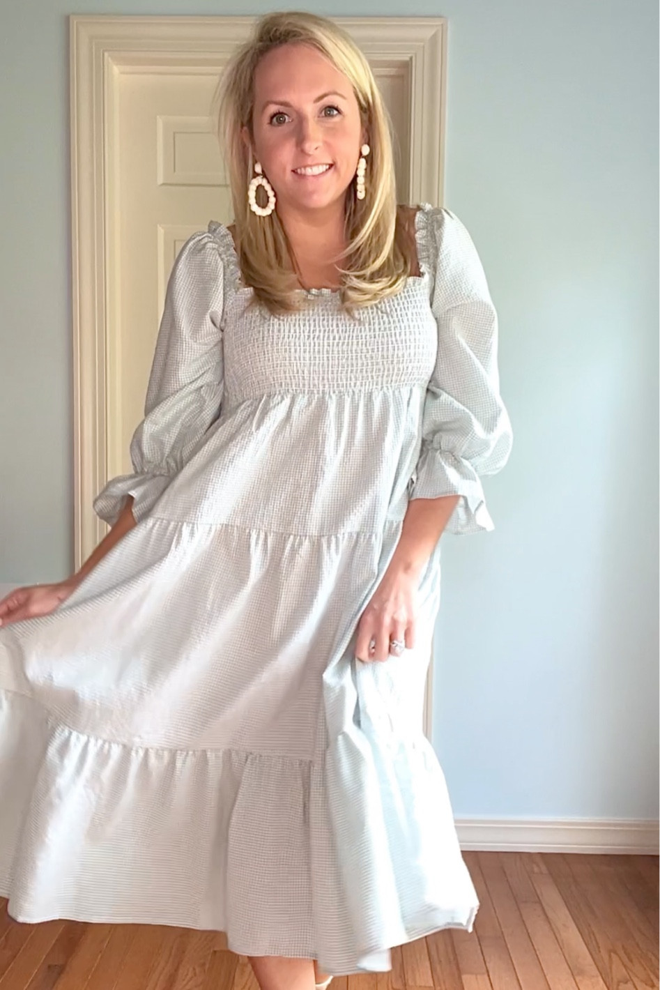 ~ ok this dress is SO COMFY! I think very True to size too! Comes in multiple colors AND there’s a bow in the back!!! I ordered it in a Medium (I’m 5’2 and a size 6/8 for reference)! 

#LTKunder50