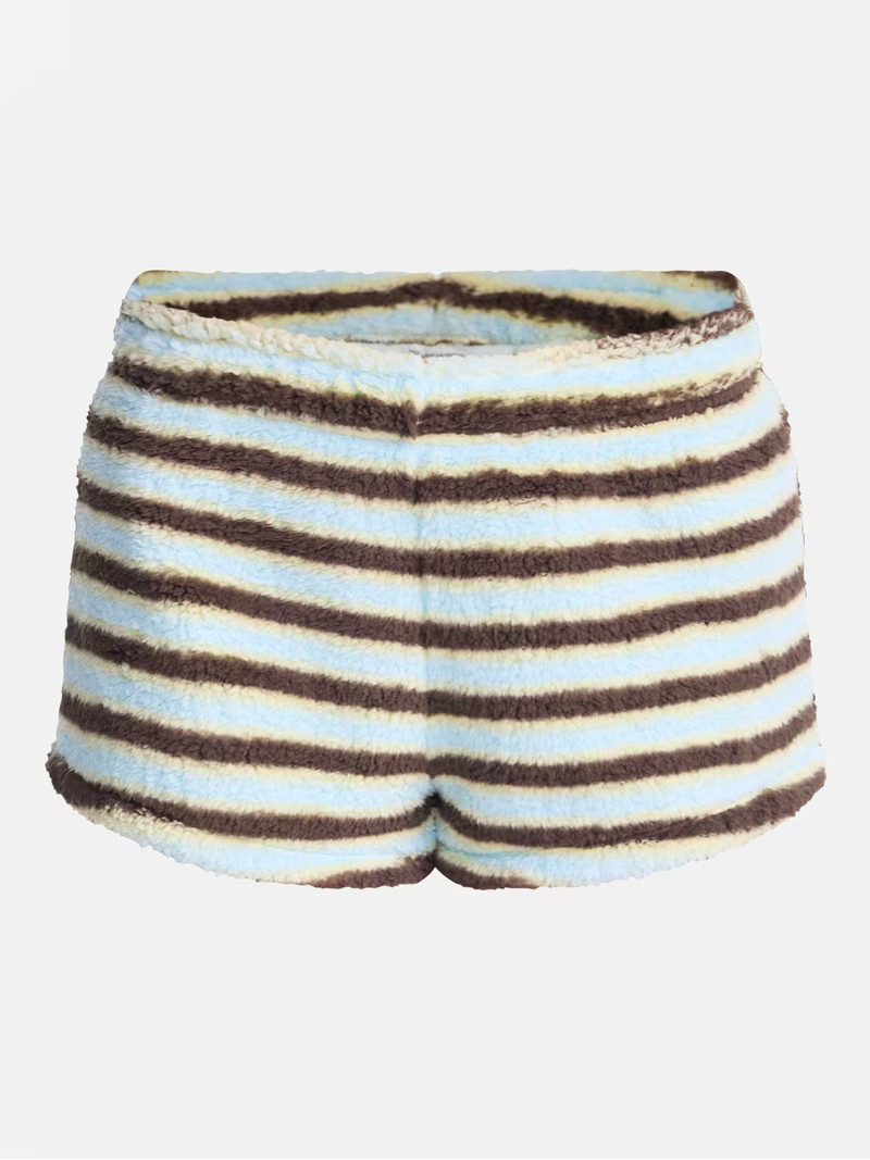 No Boundaries Faux Shearling Plush Shorts, 2.5'' Inseam, Women's XXS-XXL | Walmart (US)