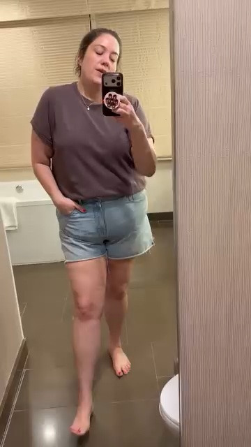 Really like this new cotton tee from @Target — a good find for only $15. It’s a heavier cotton than your everyday t-shirt, so it wrinkles less easily and works well for fall and as a layer in the colder months. I ordered both true to size and one size up and like the way both fit. The sleeve cuff comes pre-sewn, FYI!

#LTKPlusSize