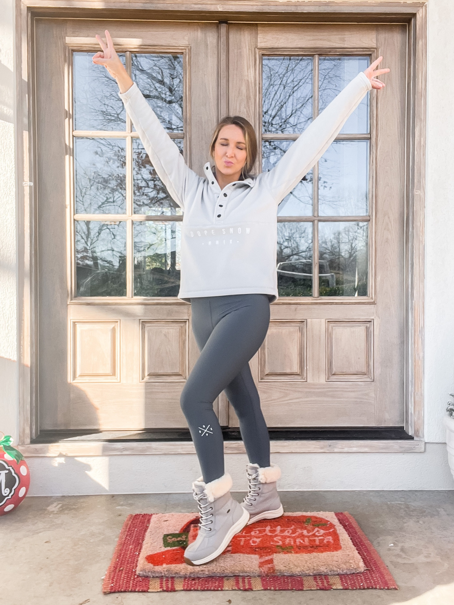 Ski style, ski fit, winter look, winter style, base layers, ugg snow boots 

#LTKstyletip #LTKSeasonal #LTKshoecrush