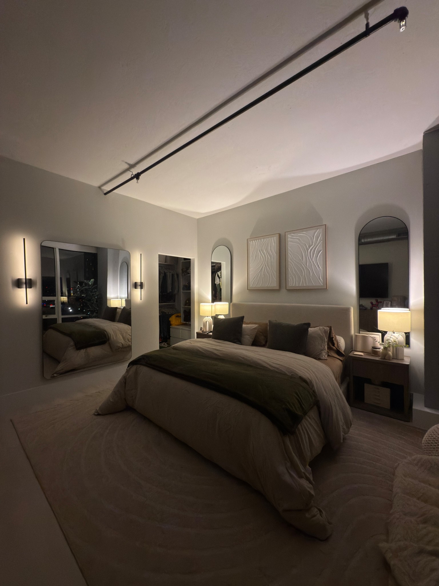 My bedroom is my sanctuary 😩🤎

#LTKHome #LTKSeasonal