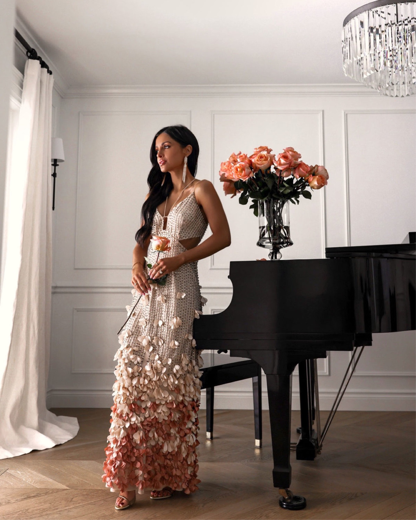 Valentine’s Day outfit ideas / Wedding guest dress outfit ideas
Karen Millen floral pink dress wearing a US 2
Use code: MIA20 for 20% off your entire purchase including sale! 



#LTKstyletip #LTKwedding #LTKsalealert