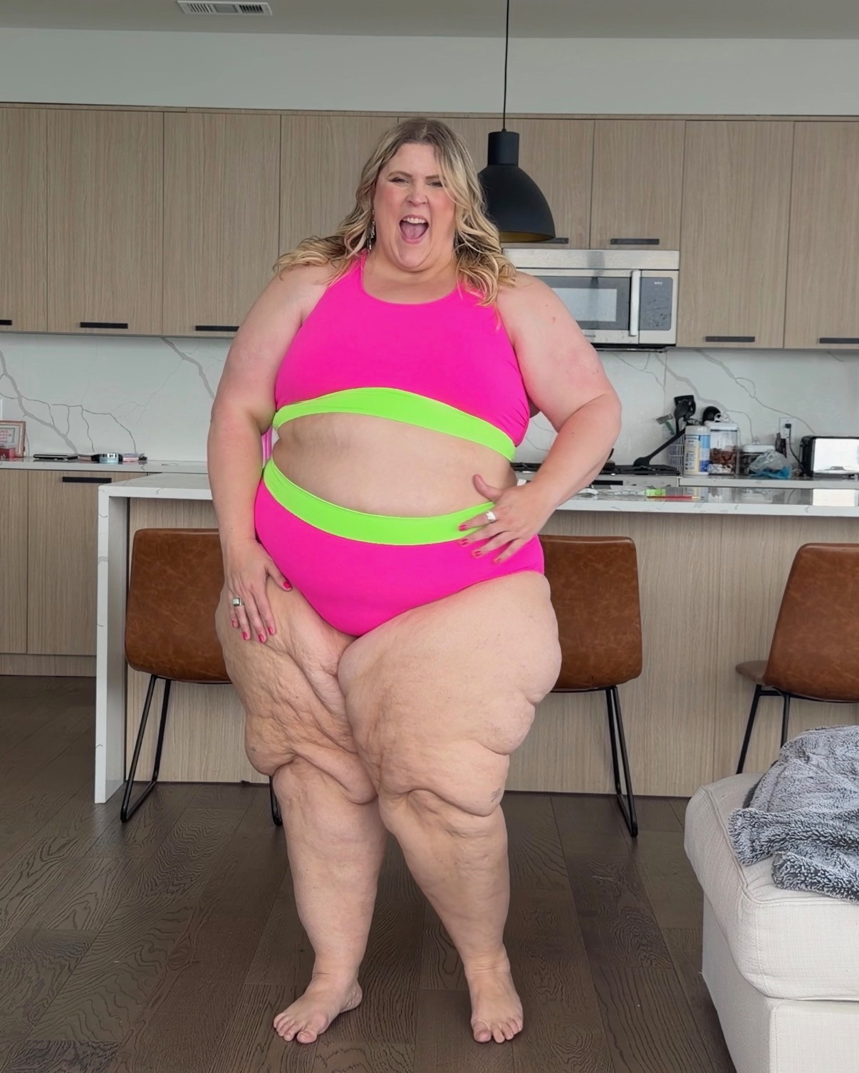 I love the bright colors on this bikini! 

 #LTKSeasonal #LTKPlusSize #LTKSwim