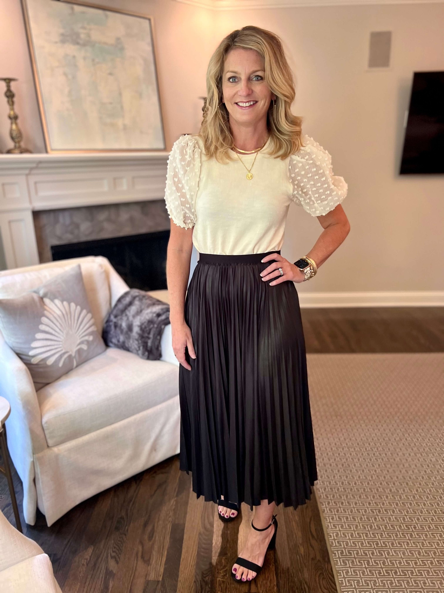 We are seeing faux leather skirts everywhere this season.  Love the classic bur edgy vibe of this one!

#LTKSeasonal #LTKunder100 #LTKstyletip