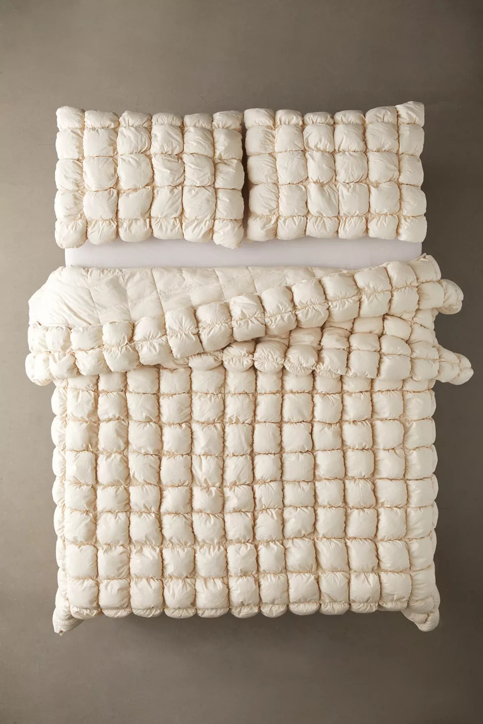 Marshmallow Puff Comforter | Urban Outfitters (US and RoW)