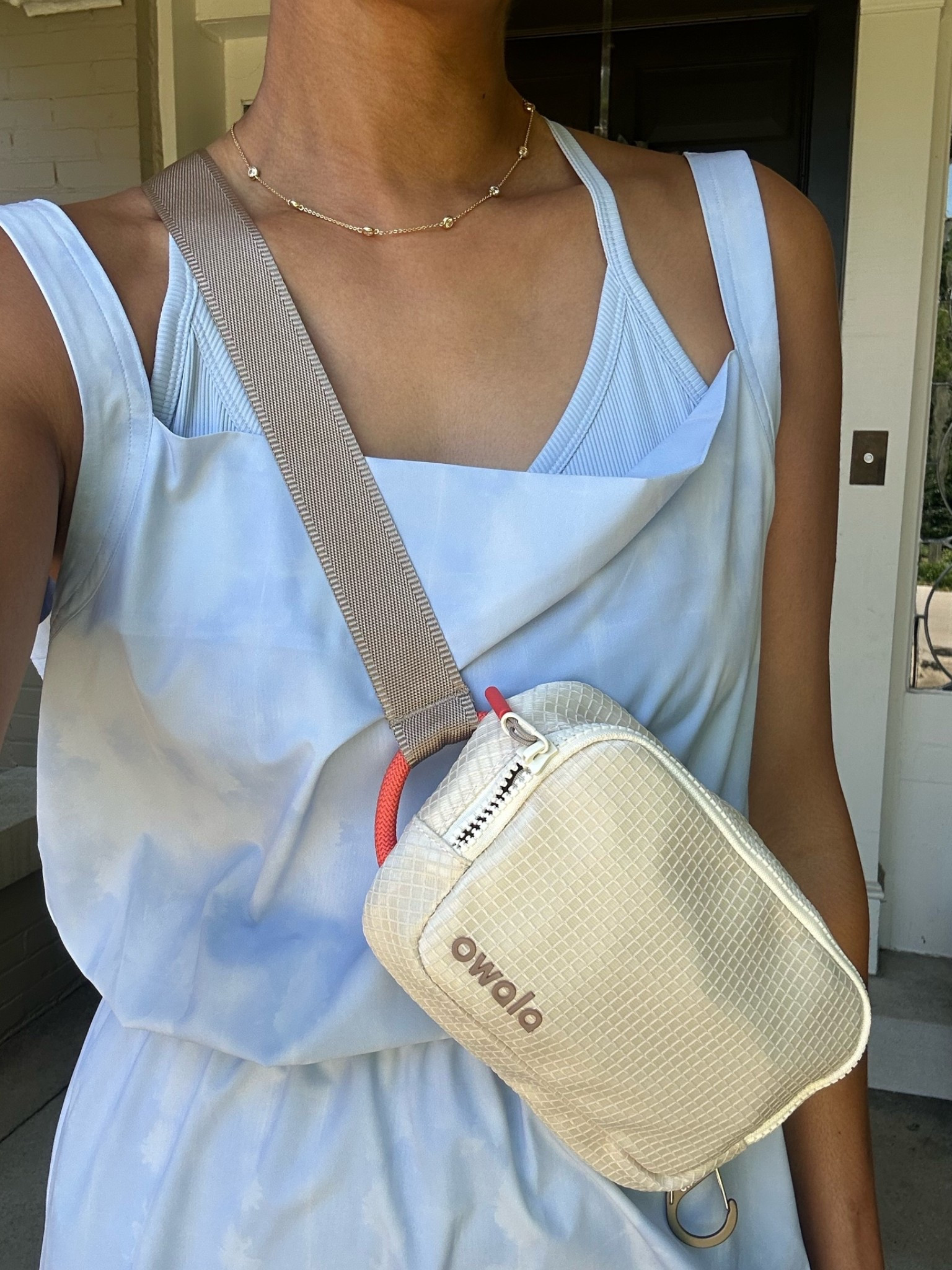 #AD The best crossbody to take on the go! 

#TargetPartner #OwalaPartner @target @owala