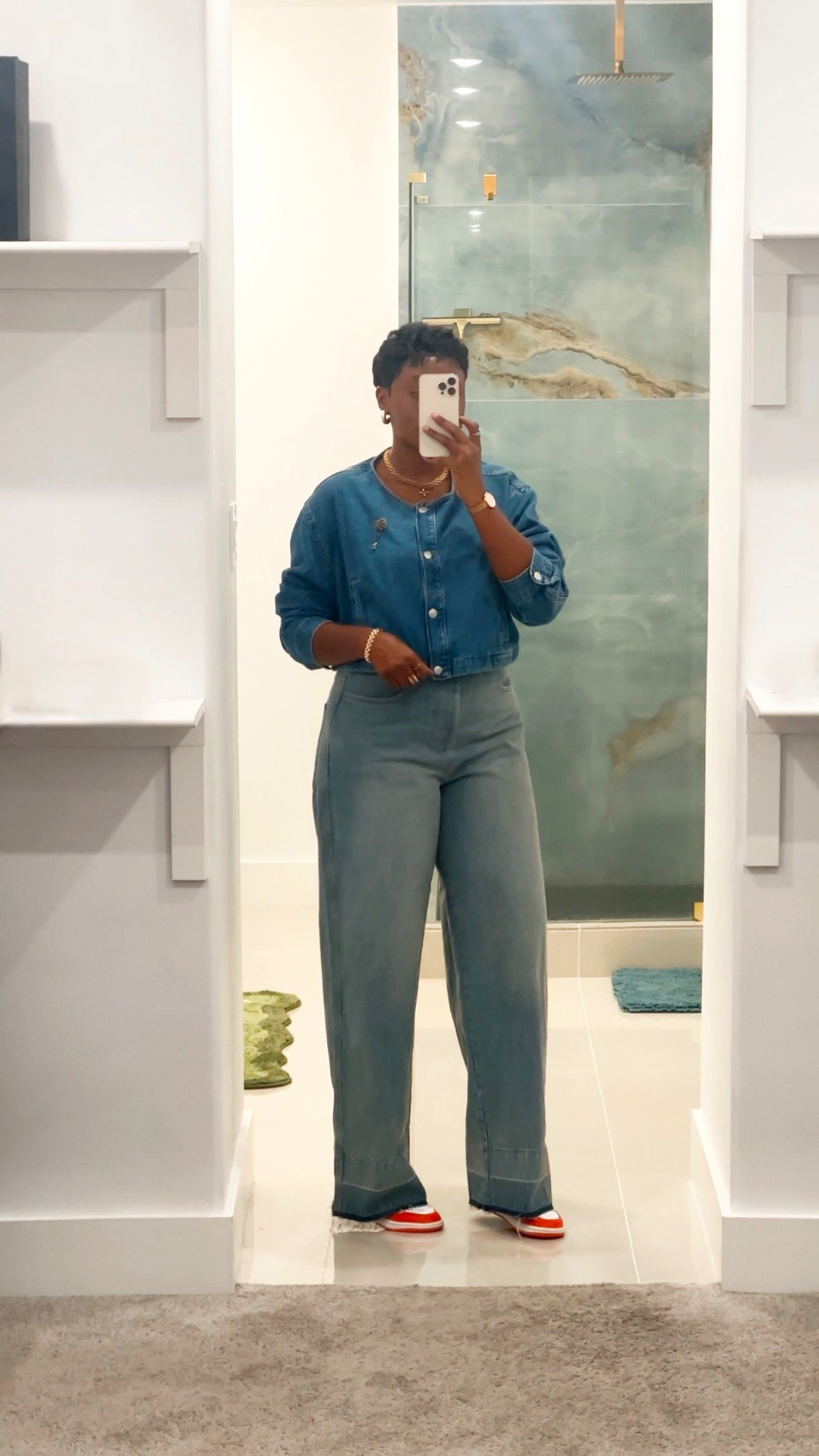 denim on denim


#LTKSeasonal #LTKStyleTip