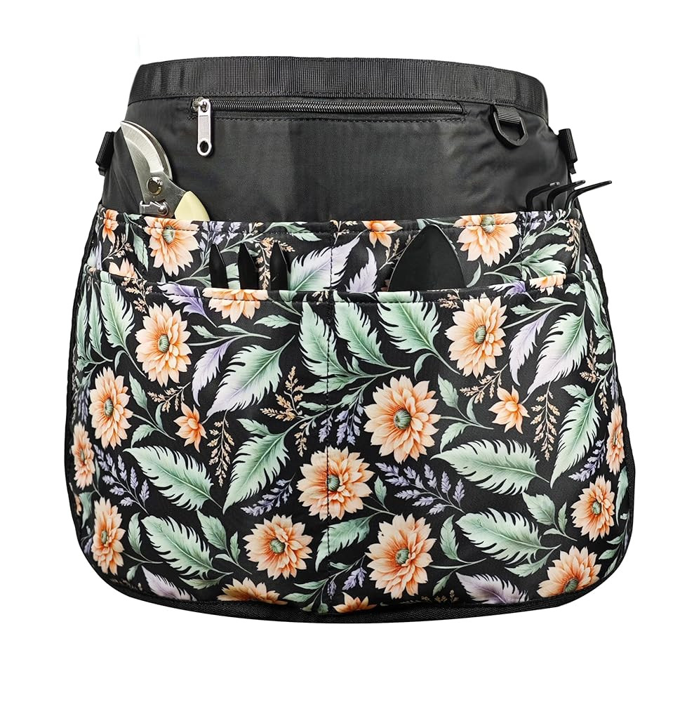 Garden Apron for Women with 7 Pocket,Half Florist Apron Harvesting Apron | Amazon (US)