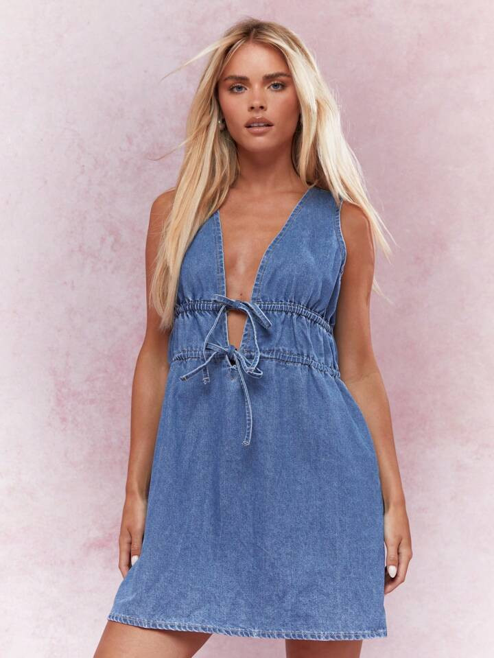 MISSGUIDED Bow Detail Plunge Neck Denim Sleeveless Mini Dress | SHEIN