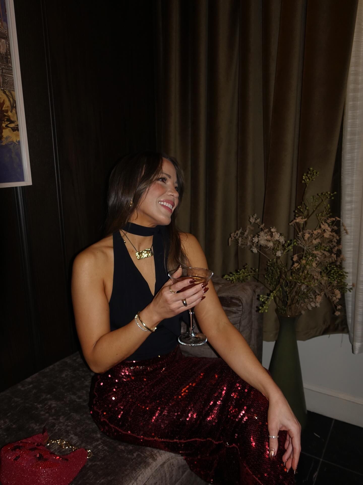 Festive look season is here ✨
Obsessed with this burgundy sequin moment — the perfect mix of holiday glam and a little sparkle for celebration🍷🎄Got this burgundy skirt for under $50, let me know if want the details! 

#holidaystyle #burgundyoutfit #sequinskirt #holidayfashion #fashiontrends #glamlook #nightoutstyle #styleinspo #fallfashion festive outfit, holiday style, burgundy look, sequin skirt, night-out fashion, holiday trends, glam style, chic outfits, sixty dc, dc influencer, city life, cocktail attire

https://liketk.it/5xNo8

#LTKHoliday #LTKParties #LTKStyleTip
