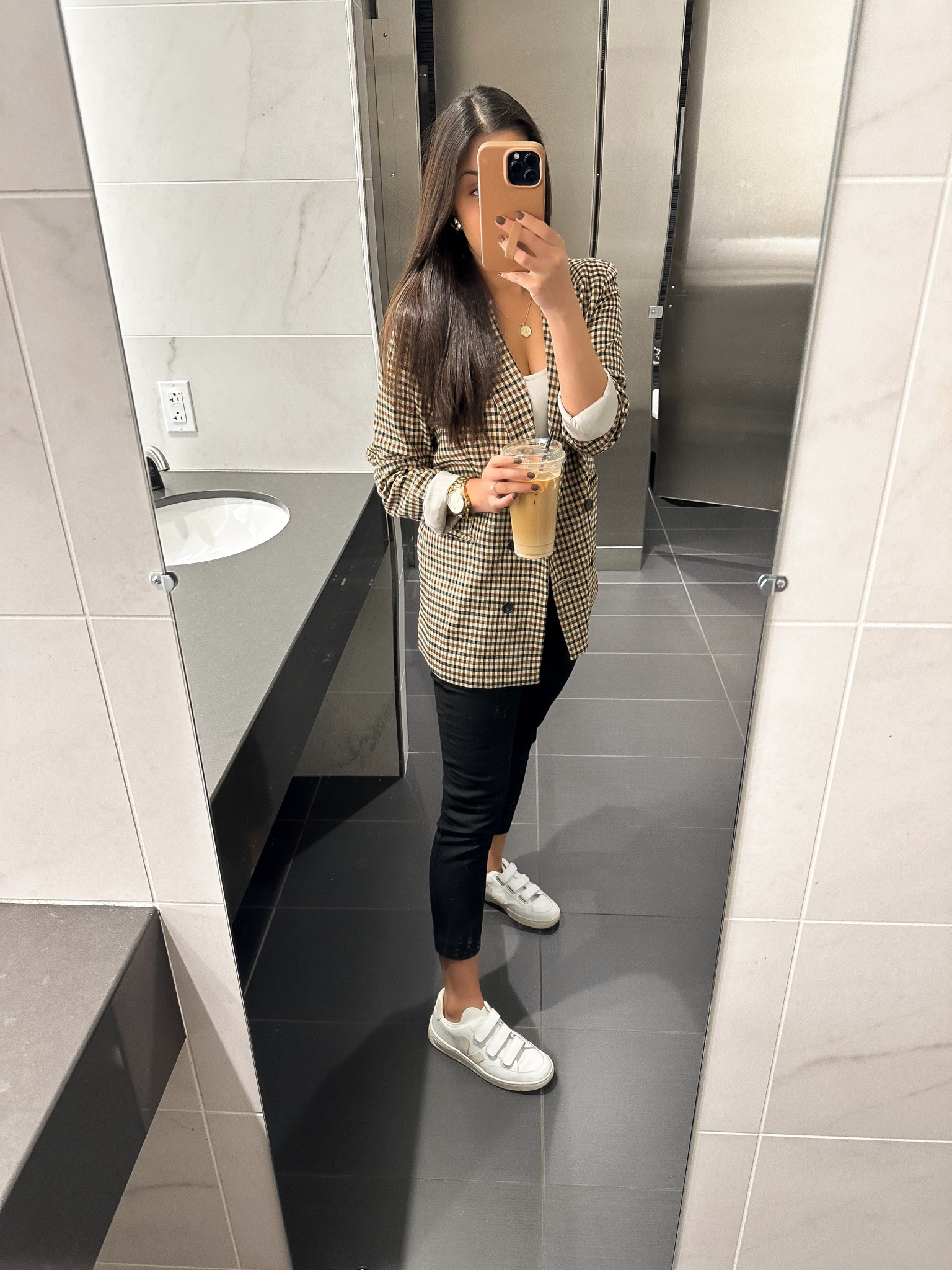 Happy ✨Monday✨ had the best time celebrating my SIL and hosting her bachelorette in Mystic this past weekend! 🌊🐬🥂🍾🥐 can’t believe it’s over but love all the memories we made 🤎

This checkered brown plaid blazer is so perfect for fall I love it with these skinnier pants and my veja white sneakers! It’s such a good mix of smart and business casual for fall…also linking my hair gloss rinse because the shine is shining today! ✨ 


Business casual, smart casual, office looks, plaid blazer, fall blazer, blazer for work, work outfit, petite work outfit, petite work look, petite office looks, thanksgiving outfit, Thanksgiving chic outfit, white bodysuit, petite pants, petite work pants, shiny hair, glossy hair, hair products for dark hair

#LTKShoeCrush #LTKStyleTip #LTKWorkwear