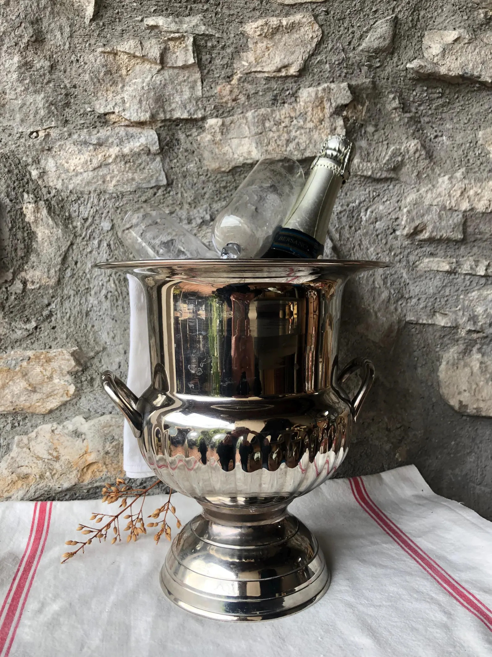 Vintage MEDICIS style silver plated Champagne bucket, ice bucket, wine cooler, 1960’s Trophy st... | Etsy (US)