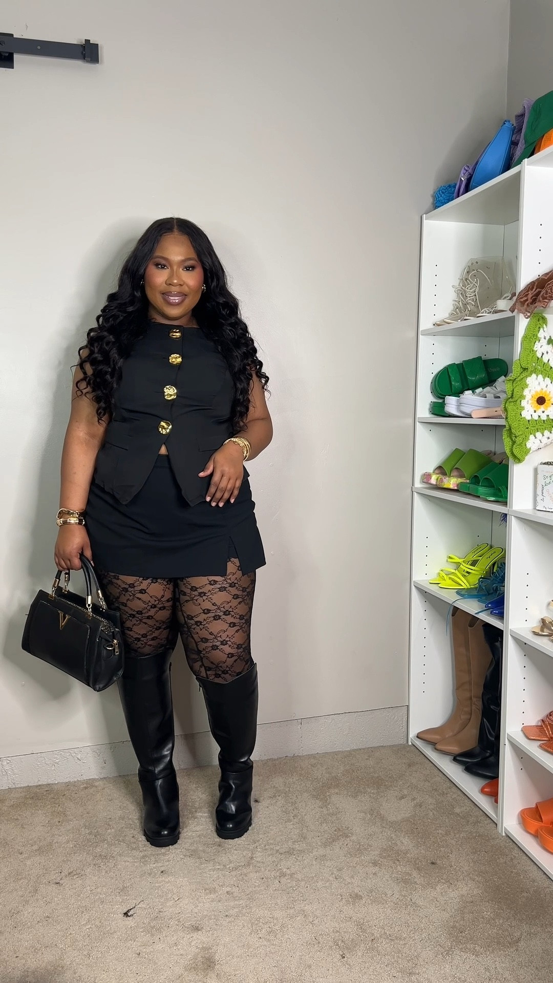 I just love an all black monochromatic look in the fall! 

#LTKPlusSize #LTKSeasonal #LTKFindsUnder100