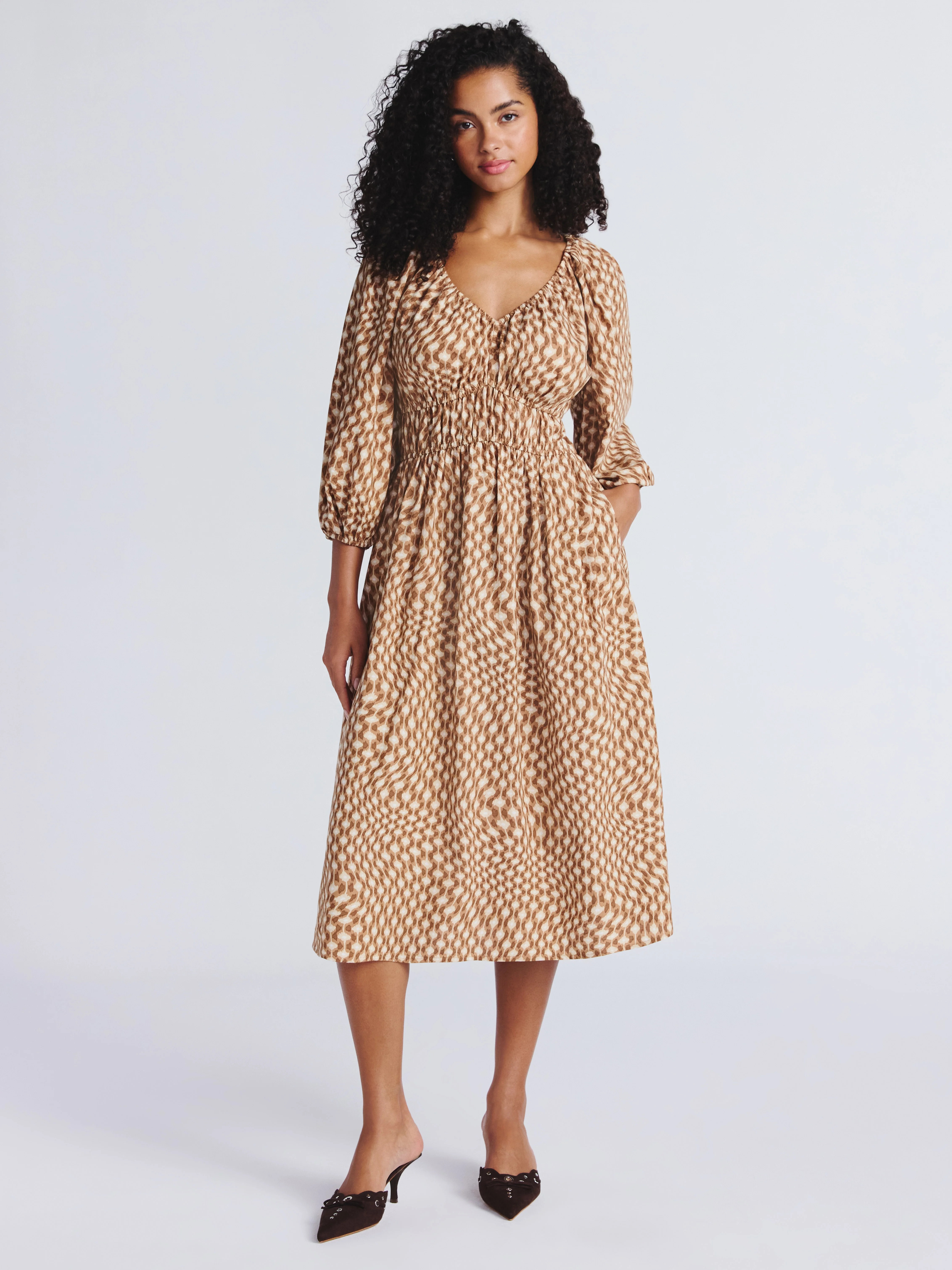 Time and Tru Women's Cinch Waist Midi Dress with Long Sleeves, Sizes XS-XXXL - Walmart.com | Walmart (US)
