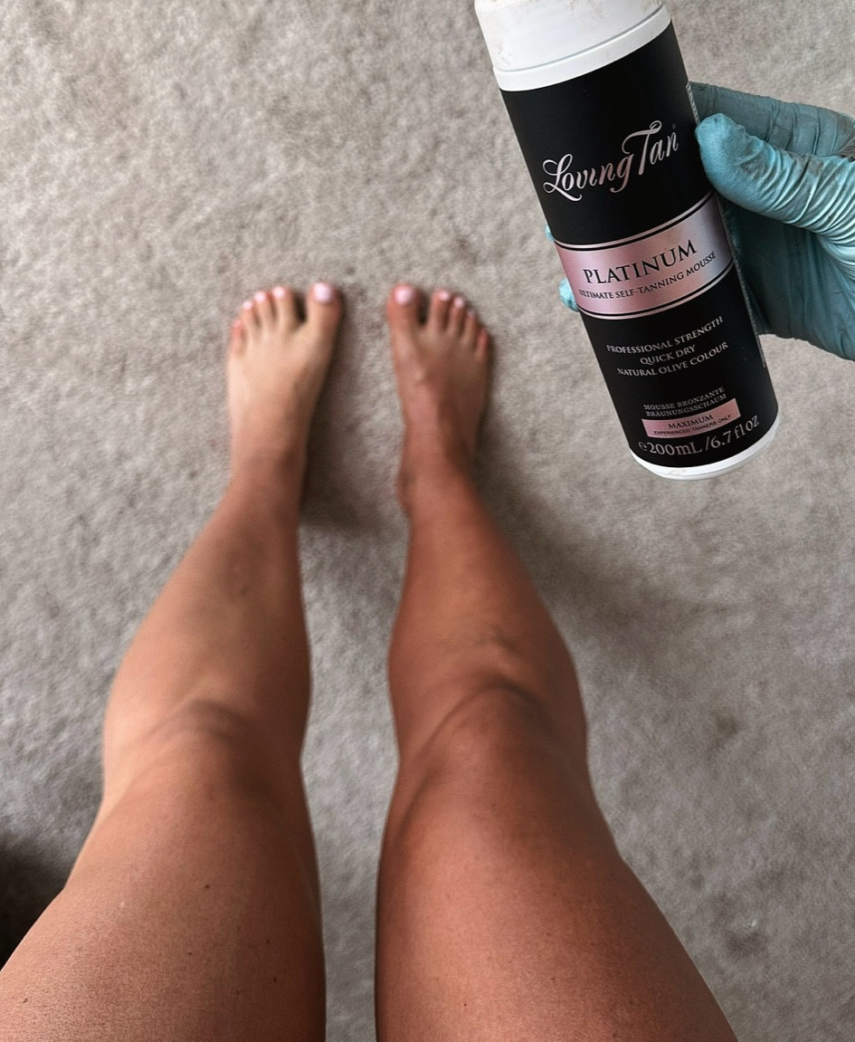 My favorite self tanner! So dark and goes on so smooth! USE CODE: LIIFEWITHLISA FOR A FREE MITT!


#LTKBeauty #LTKStyleTip