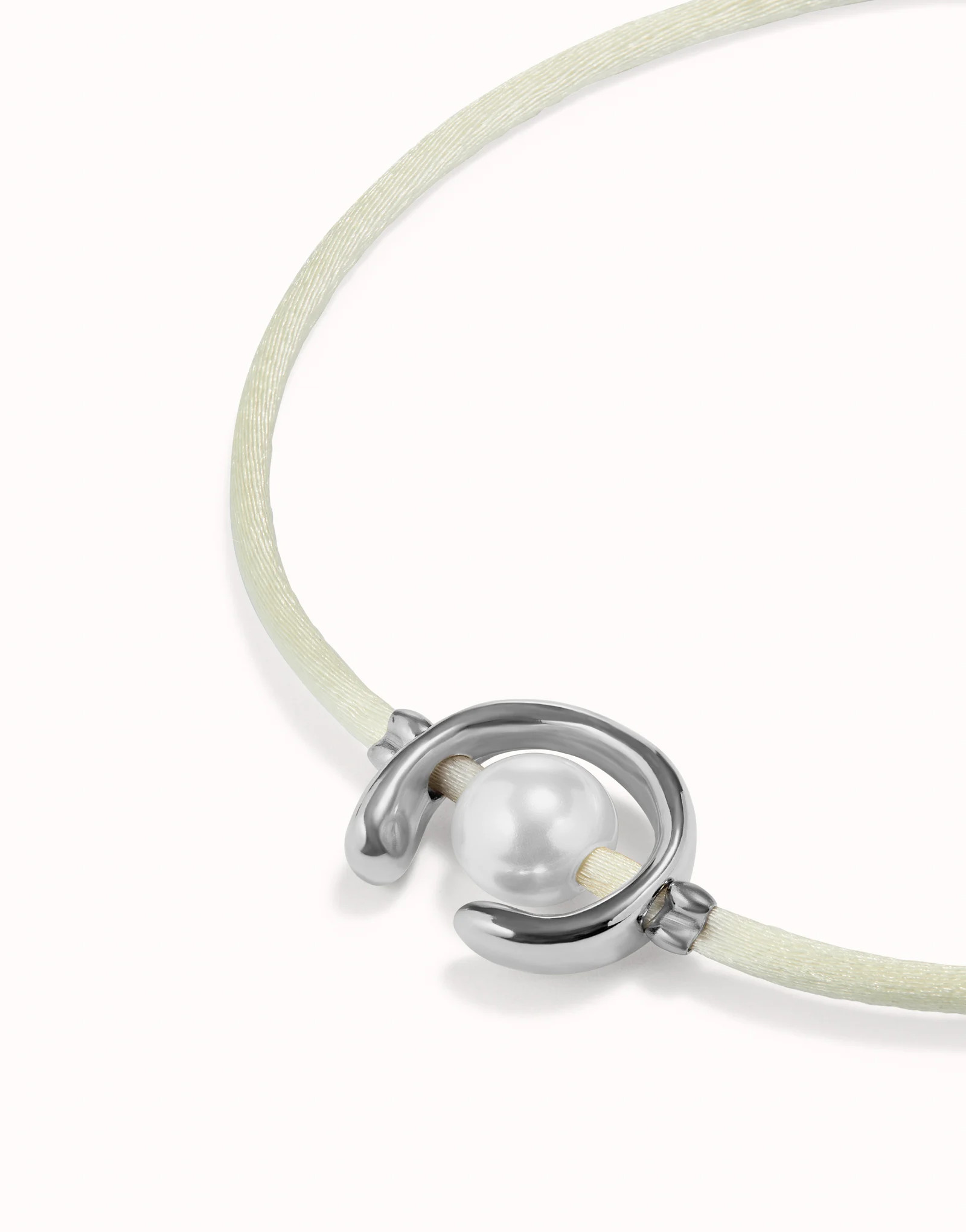 Cream cord bracelet with a pearl | UNOde50